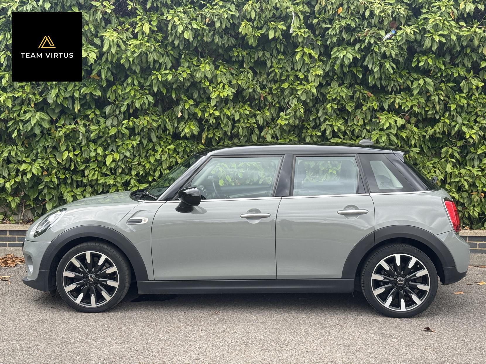 MINI Hatch 1.5 Cooper Exclusive Hatchback 5dr Petrol Manual Euro 6 (s/s) (136 ps)