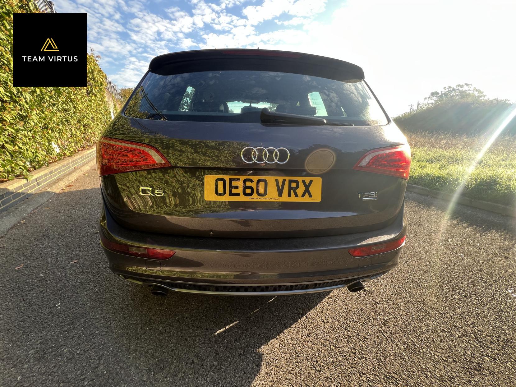Audi Q5 2.0 TFSI S line SUV 5dr Petrol Manual quattro Euro 5 (s/s) (180 ps)