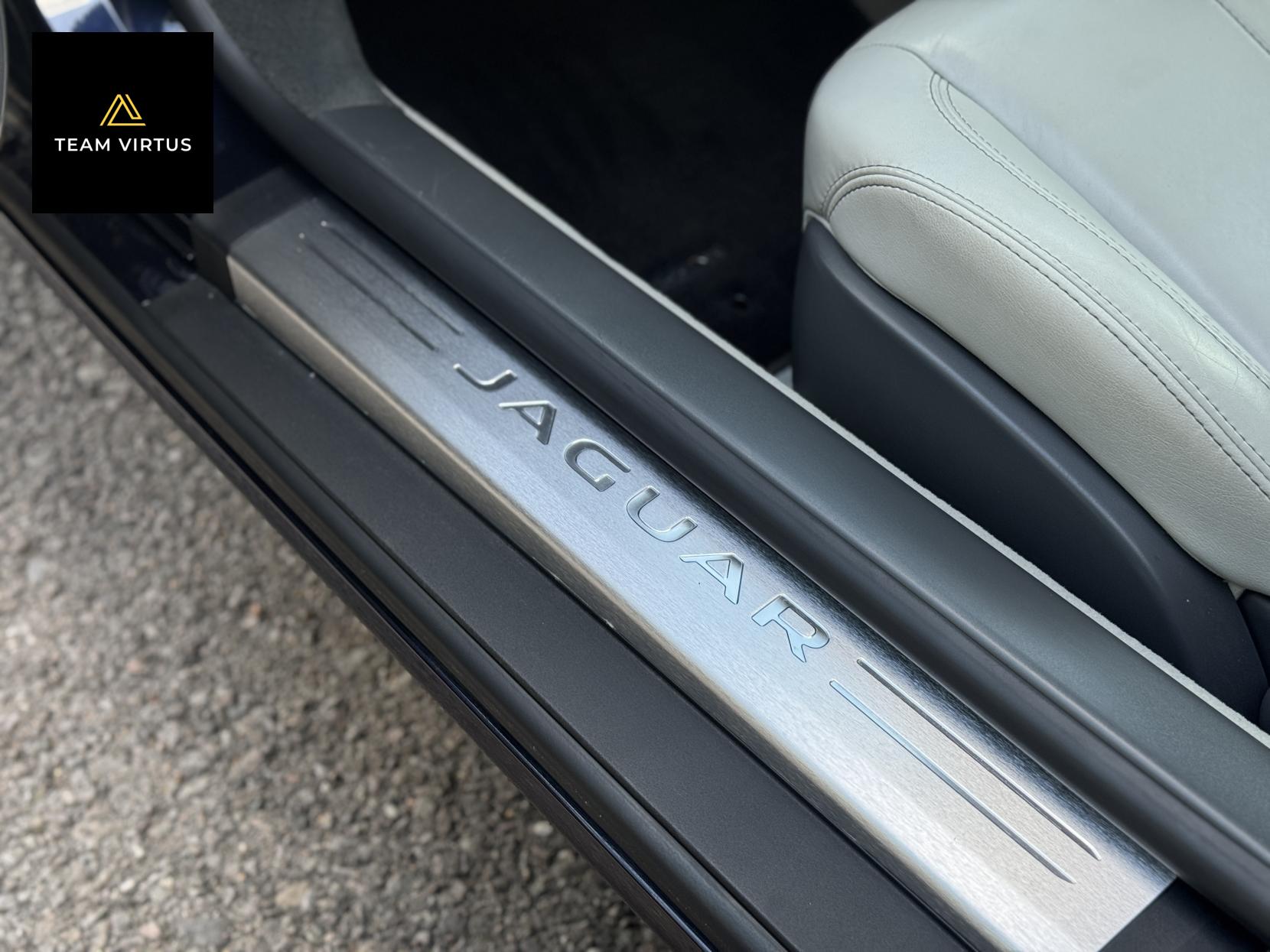 Jaguar F-Type 3.0 V6 S Coupe 2dr Petrol Auto Euro 5 (s/s) (380 ps)