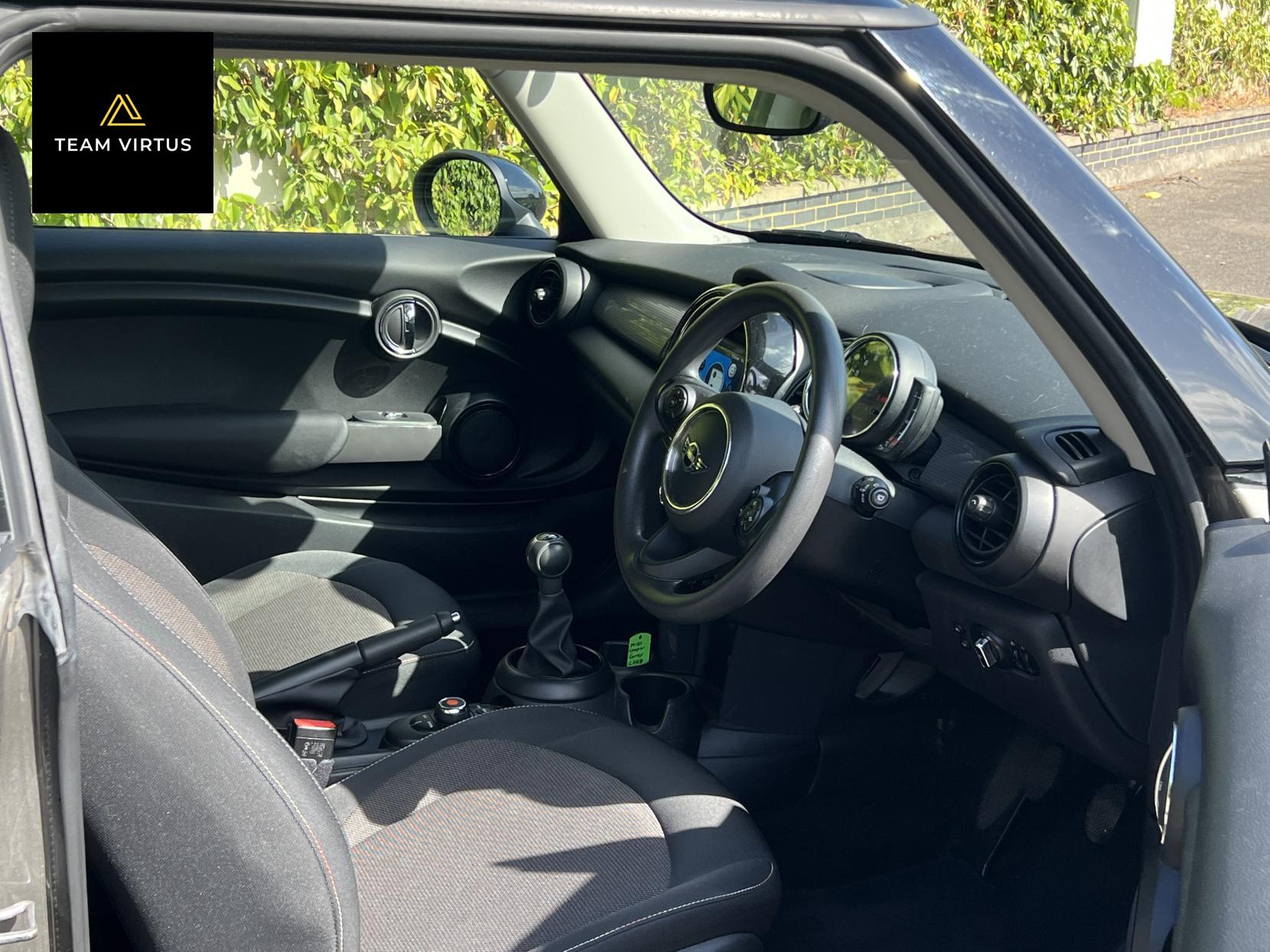MINI Hatch 1.5 Cooper Hatchback 3dr Petrol Manual Euro 6 (s/s) (136 ps)