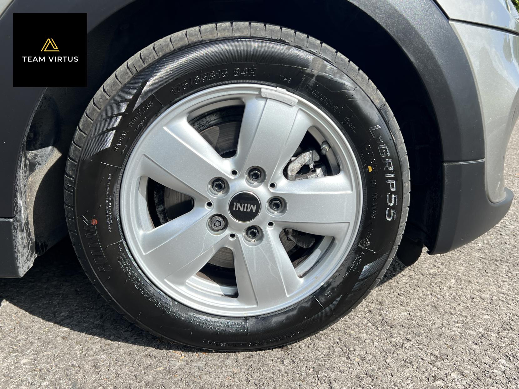 MINI Hatch 1.5 Cooper Hatchback 3dr Petrol Manual Euro 6 (s/s) (136 ps)