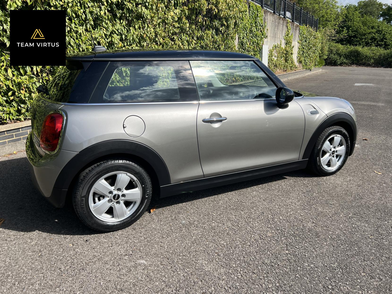 MINI Hatch 1.5 Cooper Hatchback 3dr Petrol Manual Euro 6 (s/s) (136 ps)