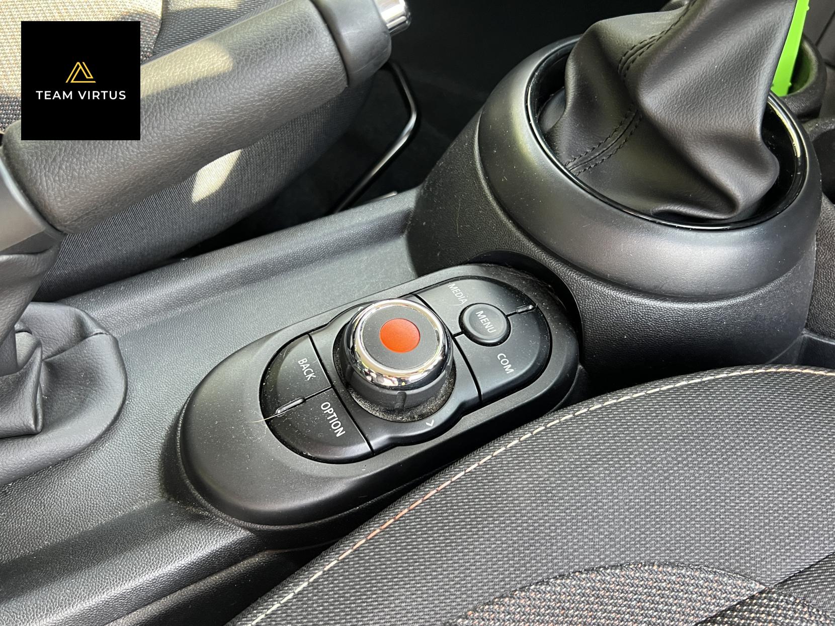 MINI Hatch 1.5 Cooper Hatchback 3dr Petrol Manual Euro 6 (s/s) (136 ps)