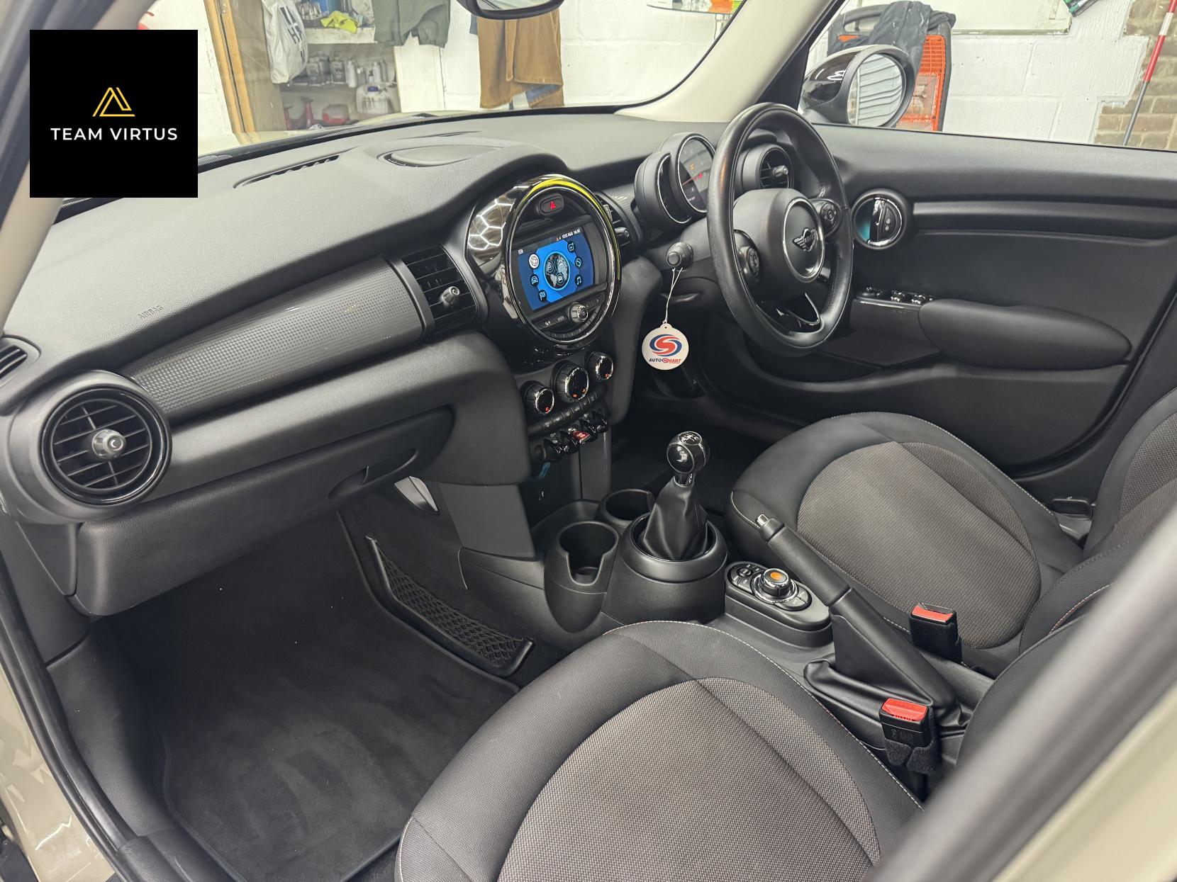 MINI Hatch 1.5 Cooper Hatchback 5dr Petrol Manual Euro 6 (s/s) (136 ps)