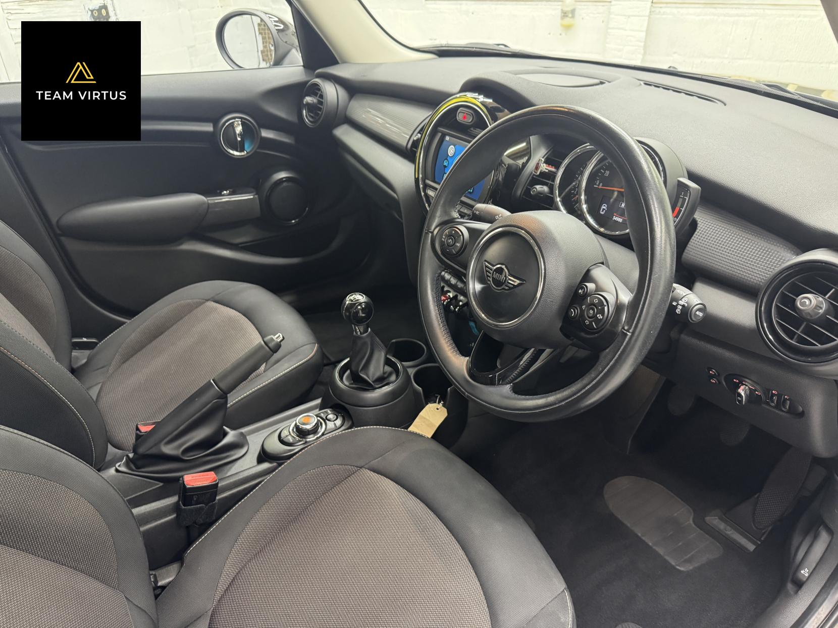 MINI Hatch 1.5 Cooper Hatchback 5dr Petrol Manual Euro 6 (s/s) (136 ps)