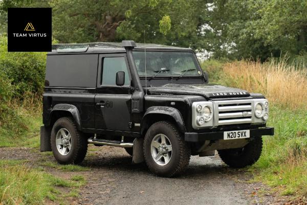 Land Rover Defender 90 SVX 2.4 TDCi SVX SUV 3dr Diesel Manual 4WD SWB Euro 4 (122 bhp)