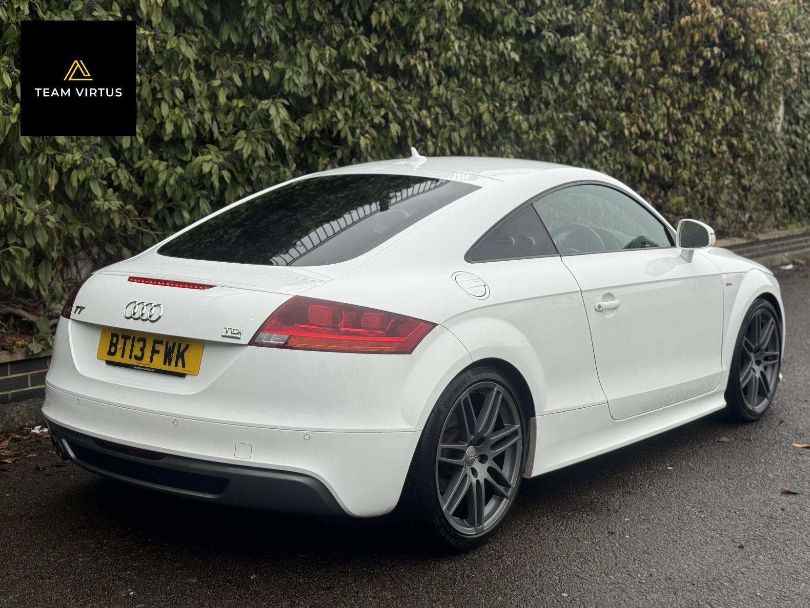 Audi TT 2.0 TDI Black Edition Coupe 3dr Diesel Manual quattro Euro 5 (170 ps)