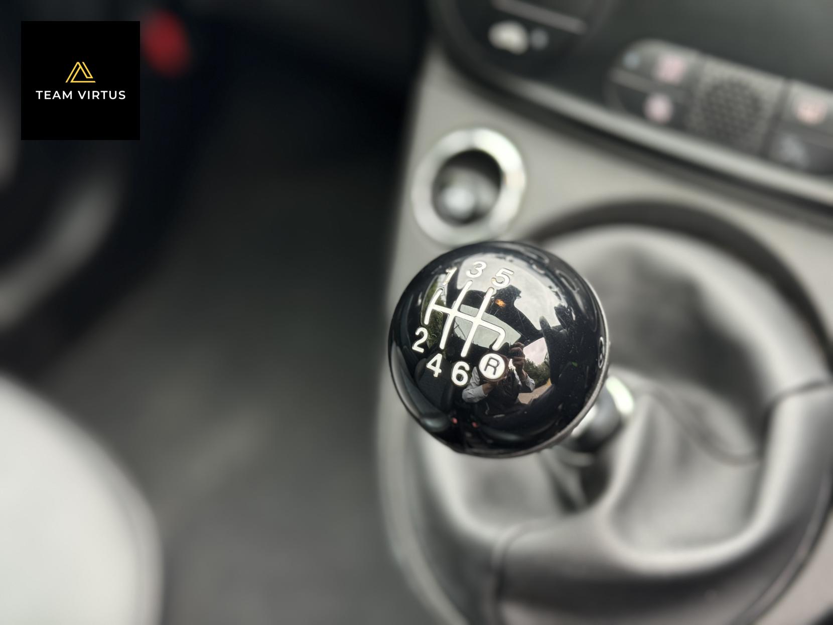 Fiat 500 1.0 MHEV Launch Edition Hatchback 3dr Petrol Manual Euro 6 (s/s) (70 bhp)