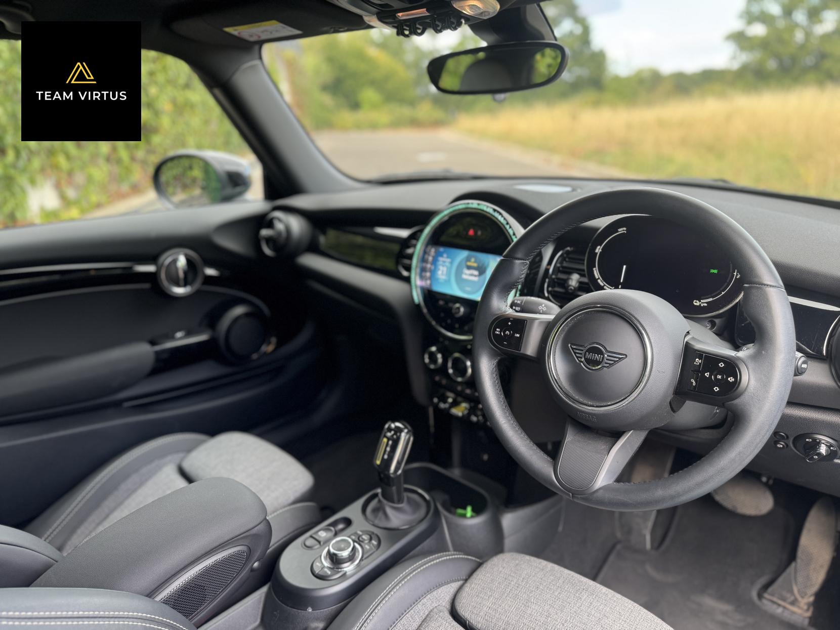 MINI Electric Hatch Cooper SE 32.6kWh Level 2 Hatchback 3dr Electric Auto (184 ps)