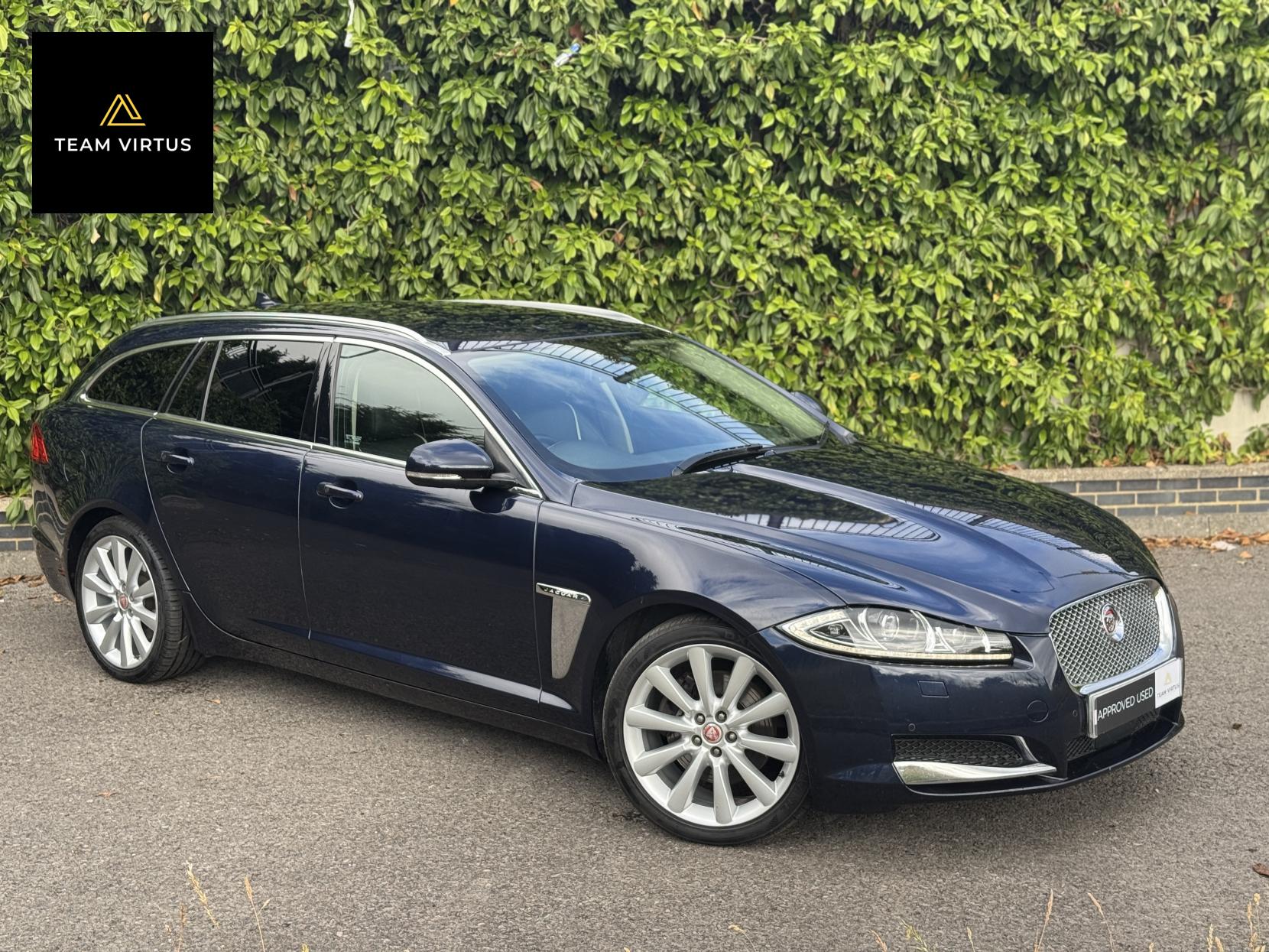 Jaguar XF 2.2d Portfolio Sportbrake 5dr Diesel Auto Euro 5 (s/s) (200 ps)
