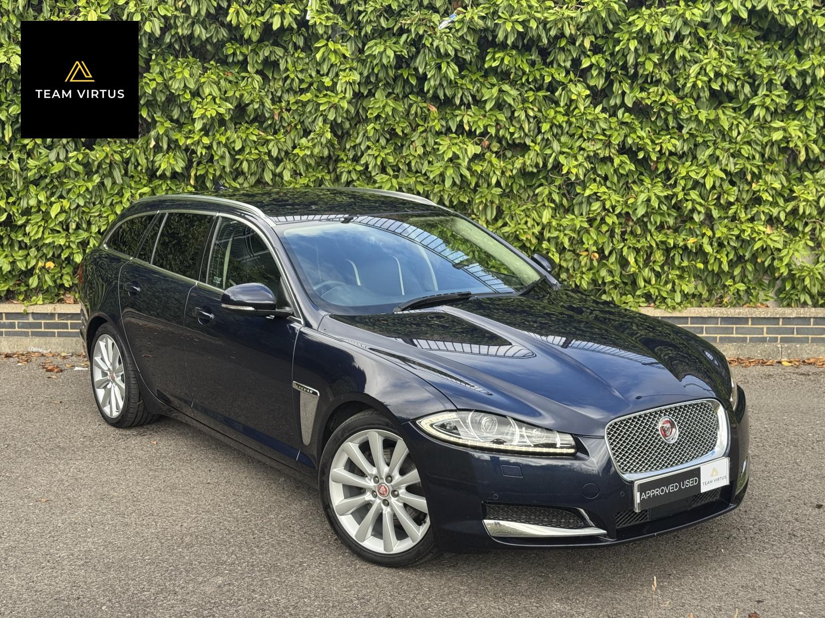 Jaguar XF 2.2d Portfolio Sportbrake 5dr Diesel Auto Euro 5 (s/s) (200 ps)