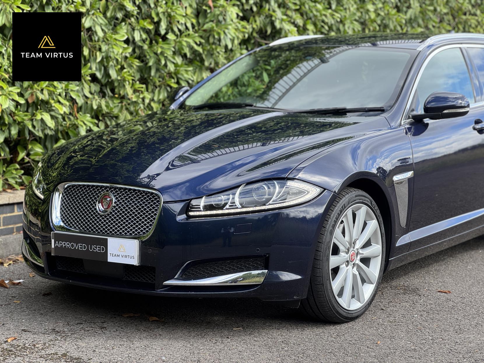 Jaguar XF 2.2d Portfolio Sportbrake 5dr Diesel Auto Euro 5 (s/s) (200 ps)