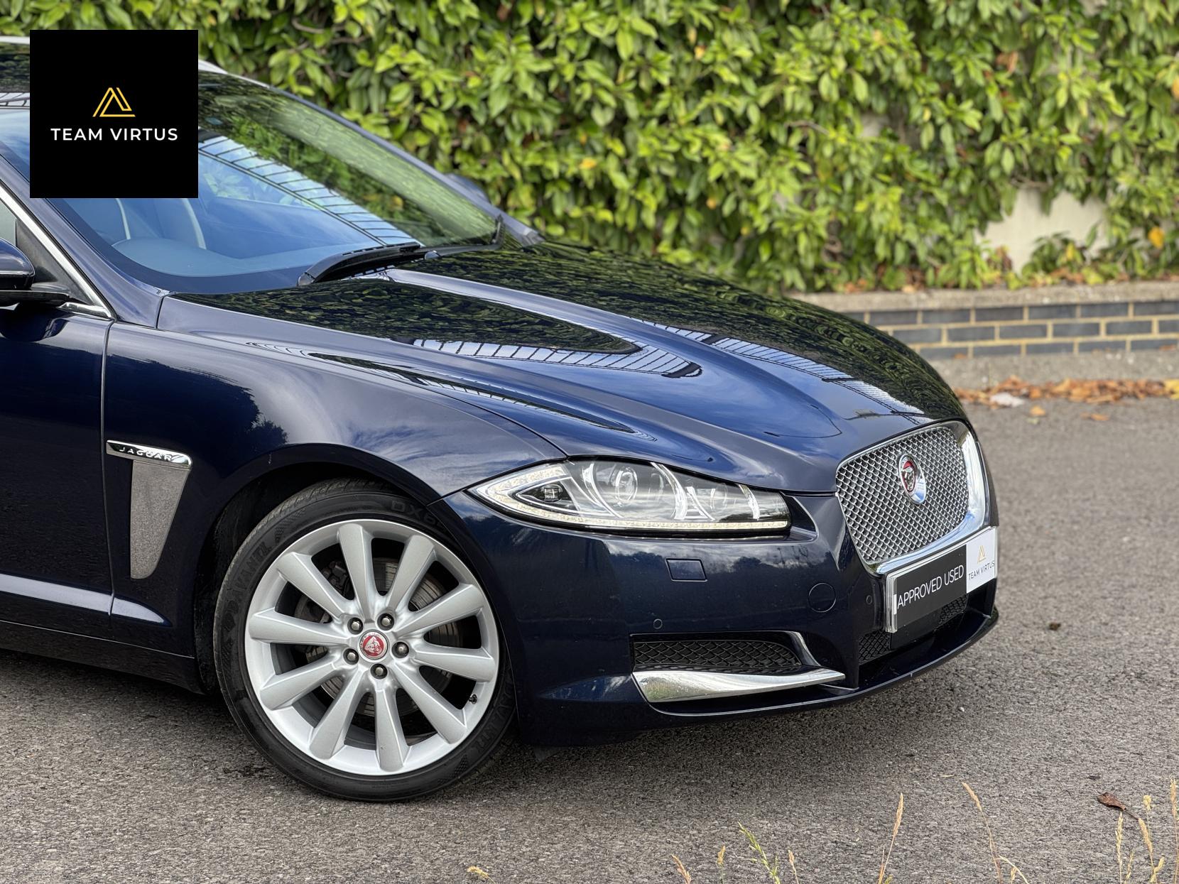 Jaguar XF 2.2d Portfolio Sportbrake 5dr Diesel Auto Euro 5 (s/s) (200 ps)