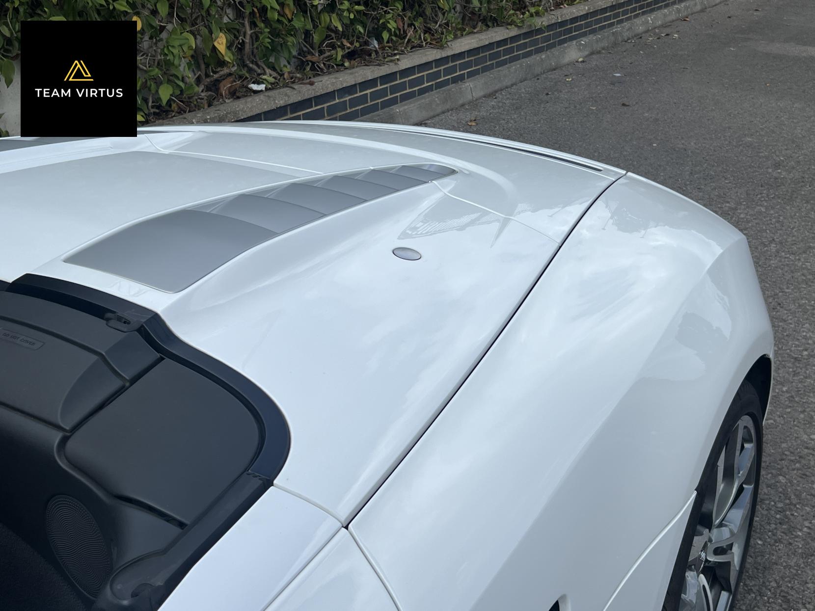 Audi R8 5.2 FSI V10 Spyder 2dr Petrol Manual quattro Euro 5 (525 ps)