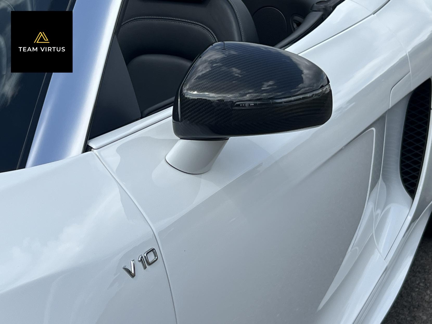 Audi R8 5.2 FSI V10 Spyder 2dr Petrol Manual quattro Euro 5 (525 ps)