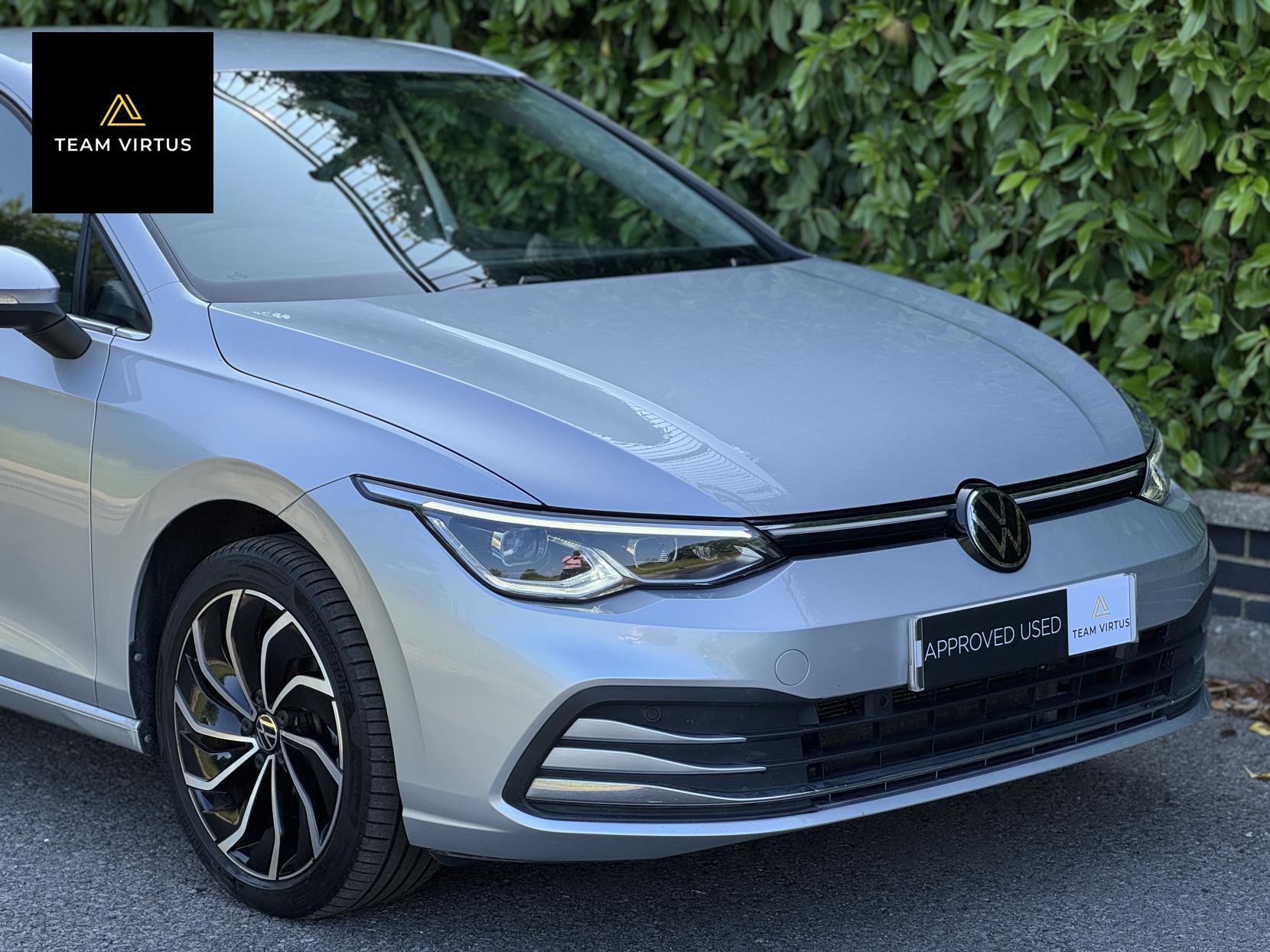 Volkswagen Golf 1.4 TSI 13kWh Style Hatchback 5dr Petrol Plug-in Hybrid DSG Euro 6 (s/s) (204 ps)