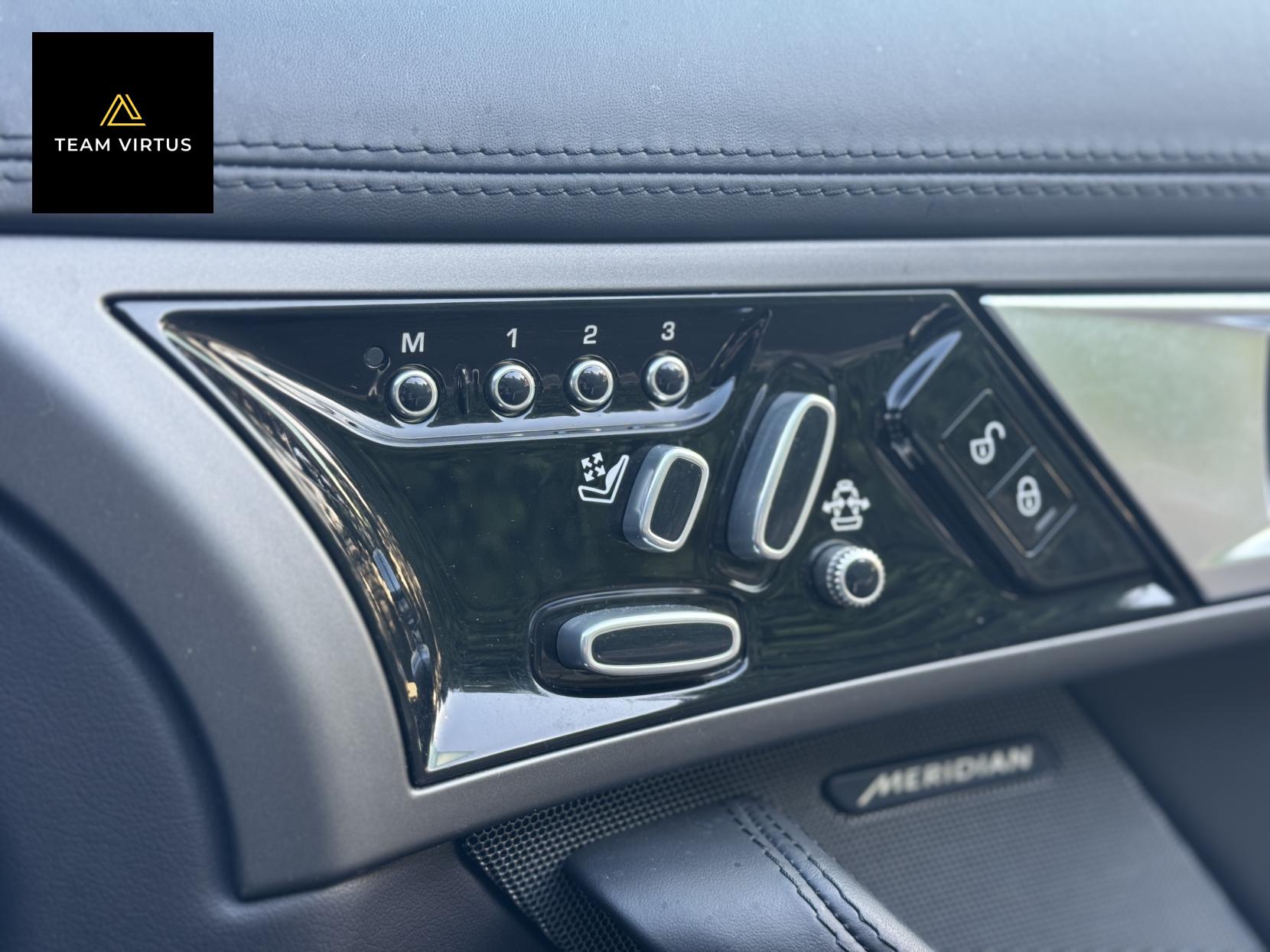 Jaguar F-Type 5.0 V8 R Coupe 2dr Petrol Auto Euro 5 (s/s) (550 ps)