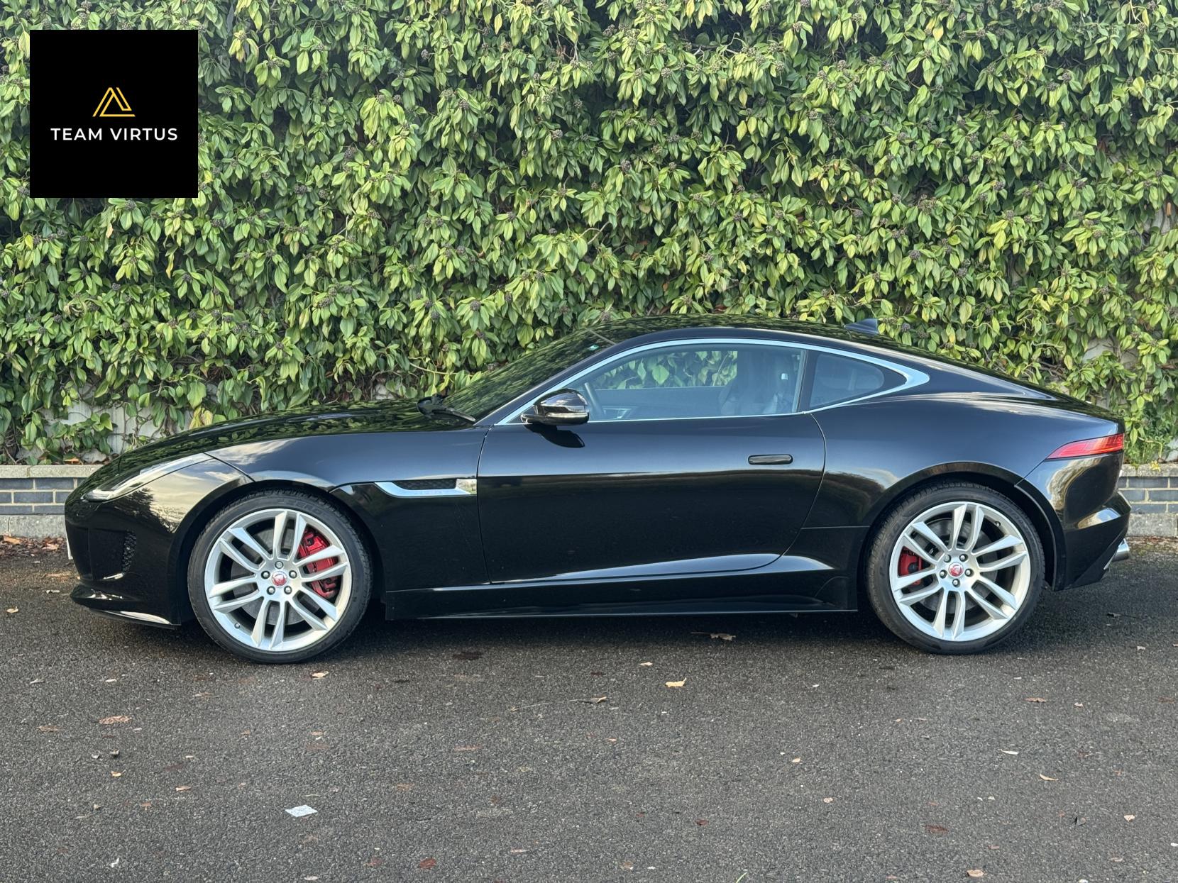 Jaguar F-Type 5.0 V8 R Coupe 2dr Petrol Auto Euro 5 (s/s) (550 ps)
