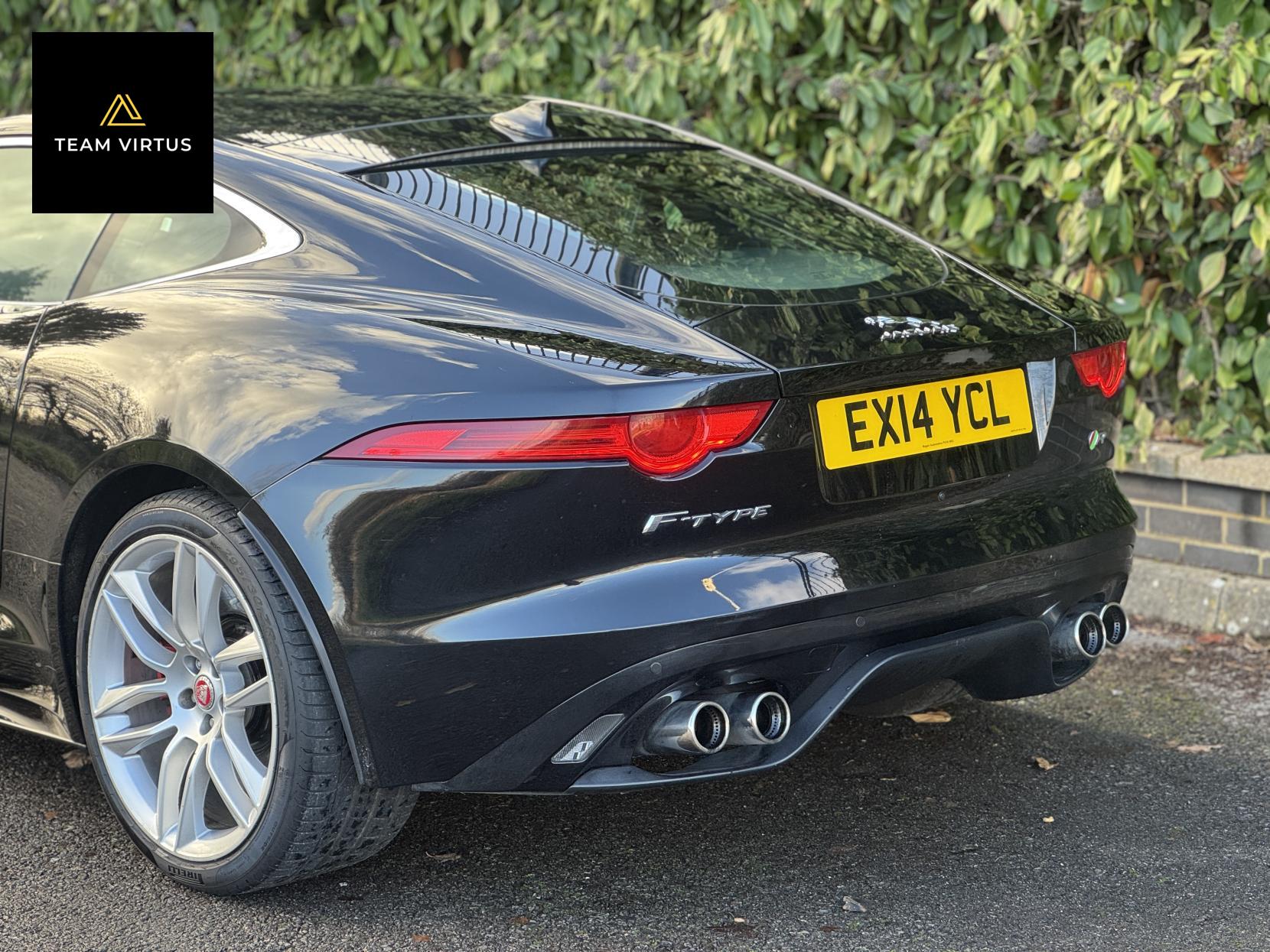 Jaguar F-Type 5.0 V8 R Coupe 2dr Petrol Auto Euro 5 (s/s) (550 ps)
