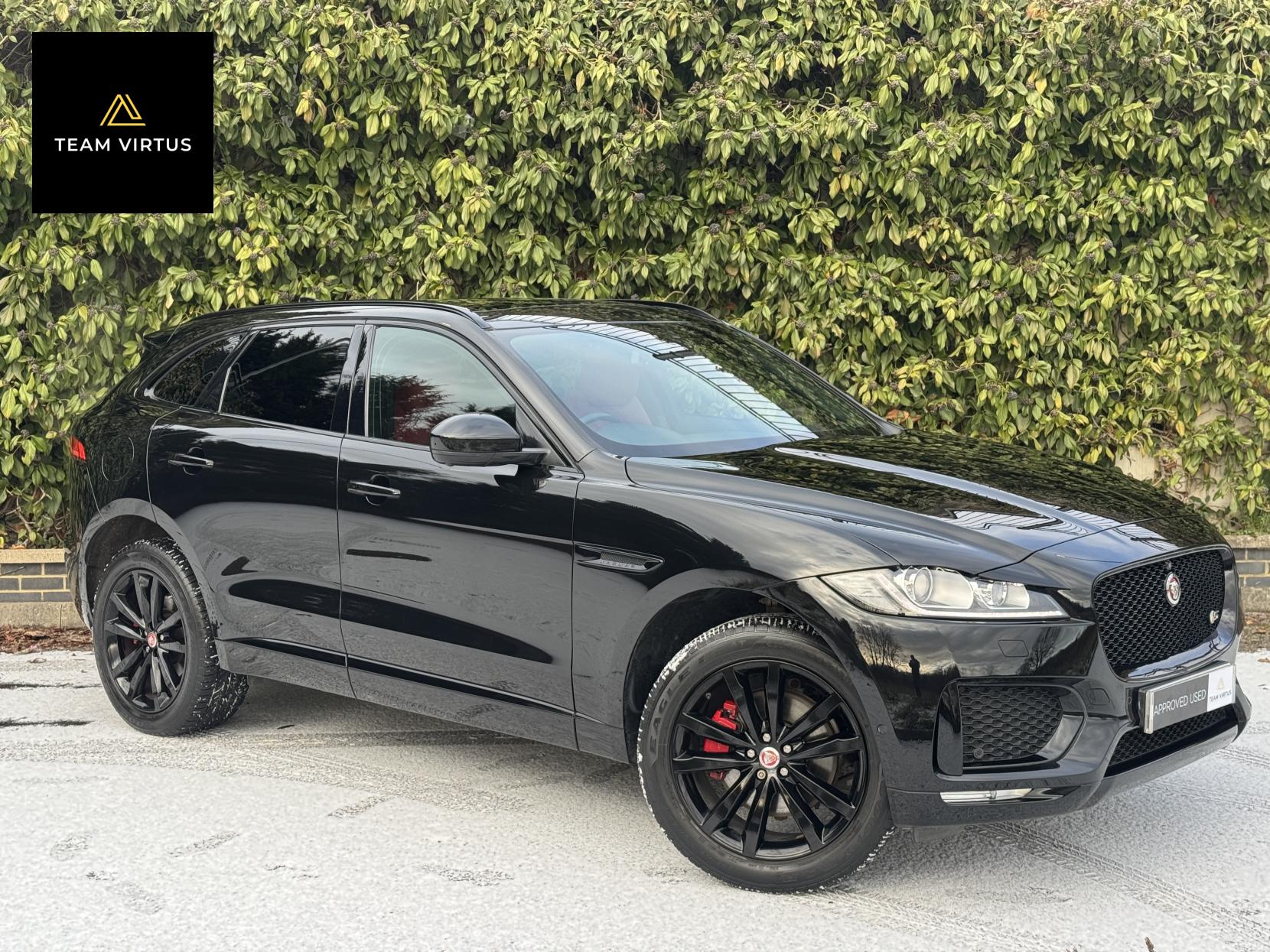 Jaguar F-PACE 3.0 S 375 s/c 3.0 V6 S SUV 5dr Petrol Auto AWD Euro 6 (s/s) (380 ps)