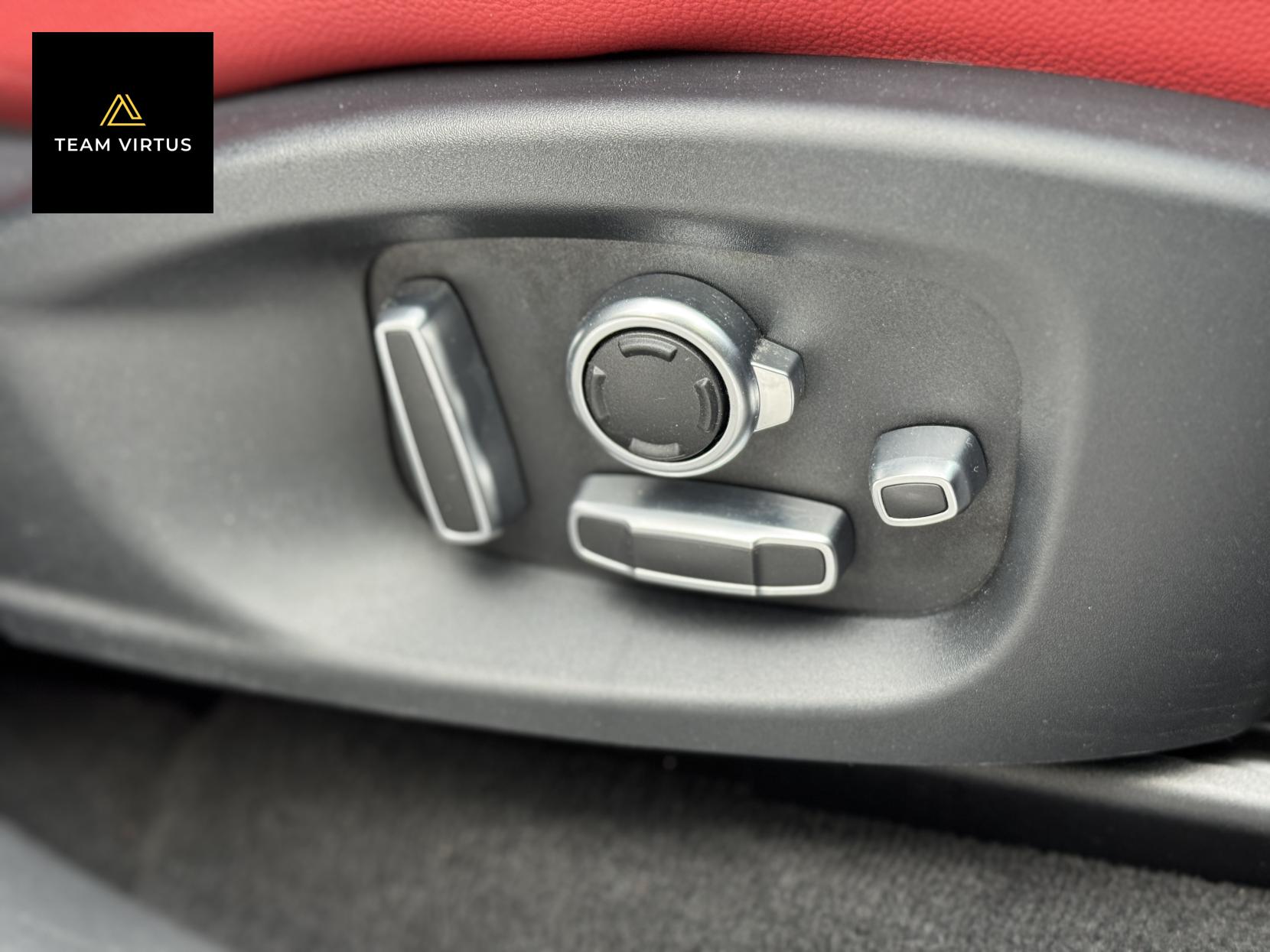 Jaguar F-PACE 3.0 S 375 s/c 3.0 V6 S SUV 5dr Petrol Auto AWD Euro 6 (s/s) (380 ps)