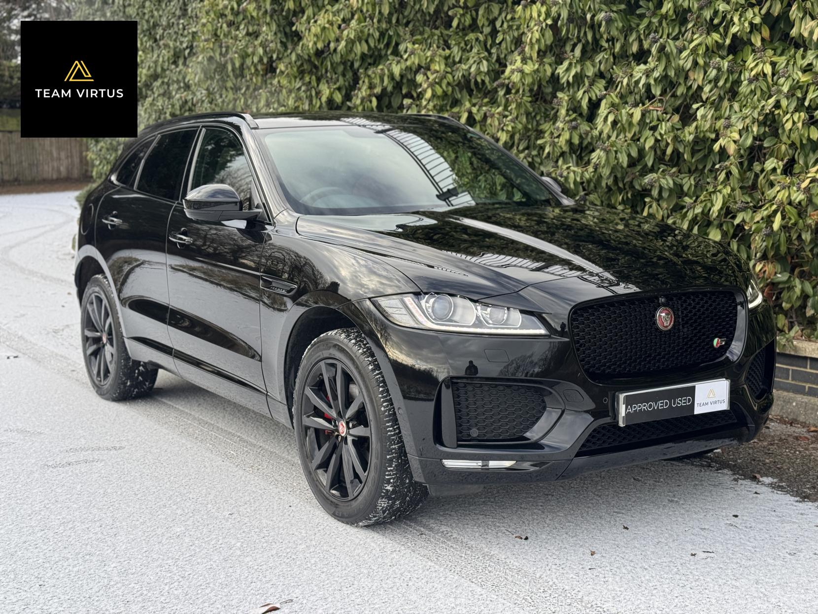 Jaguar F-PACE 3.0 S 375 s/c 3.0 V6 S SUV 5dr Petrol Auto AWD Euro 6 (s/s) (380 ps)