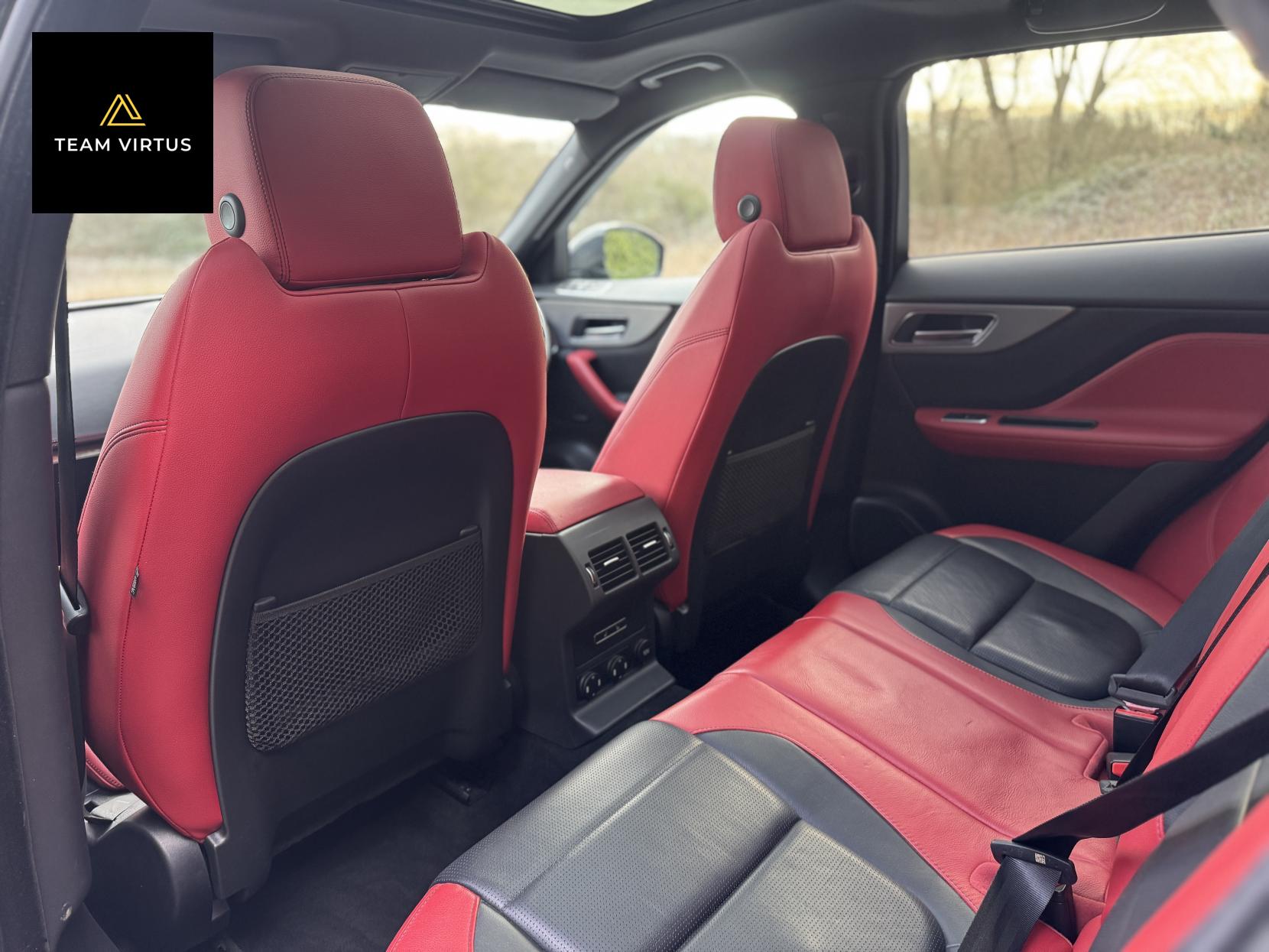 Jaguar F-PACE 3.0 S 375 s/c 3.0 V6 S SUV 5dr Petrol Auto AWD Euro 6 (s/s) (380 ps)