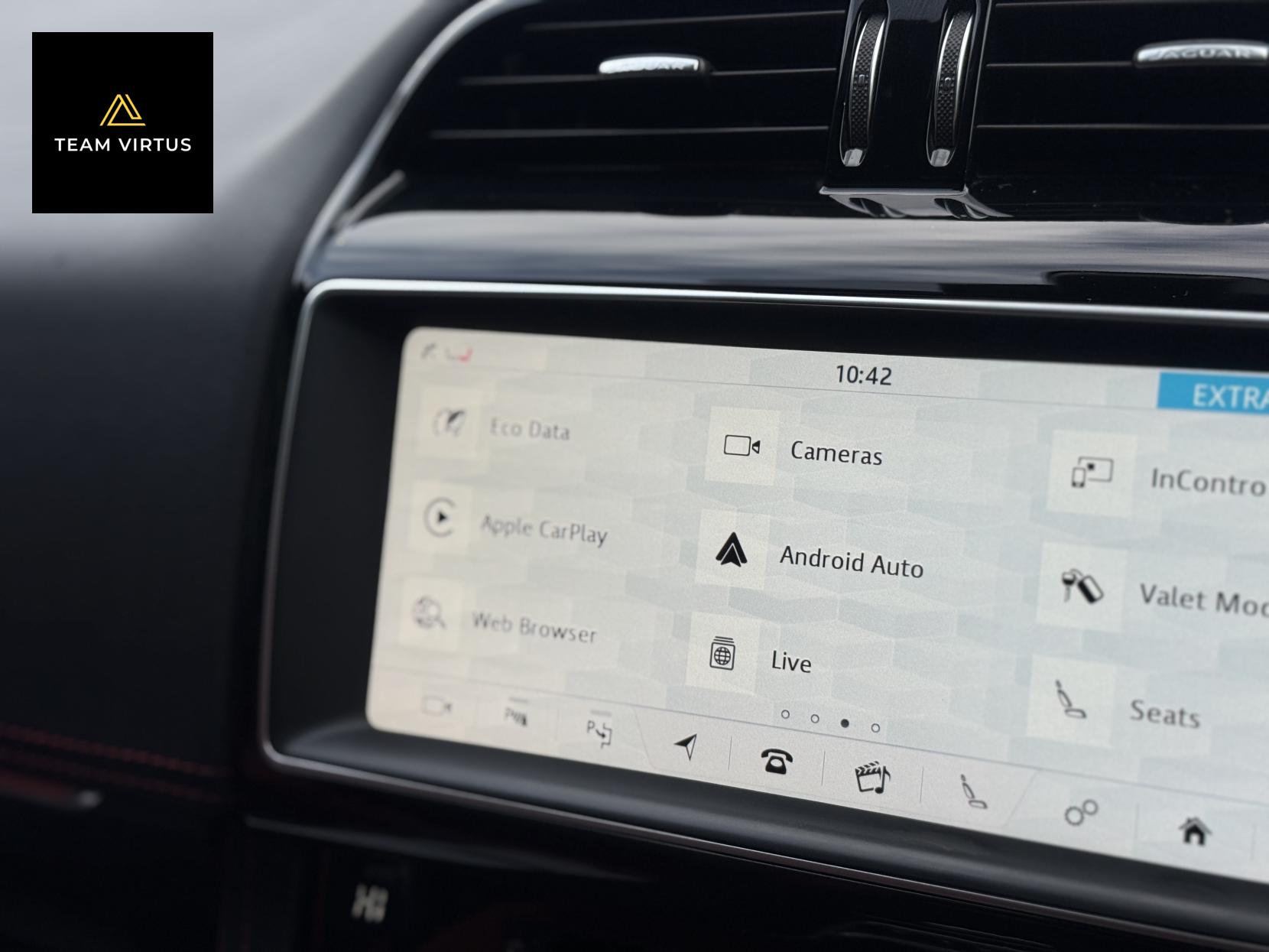 Jaguar F-PACE 3.0 S 375 s/c 3.0 V6 S SUV 5dr Petrol Auto AWD Euro 6 (s/s) (380 ps)