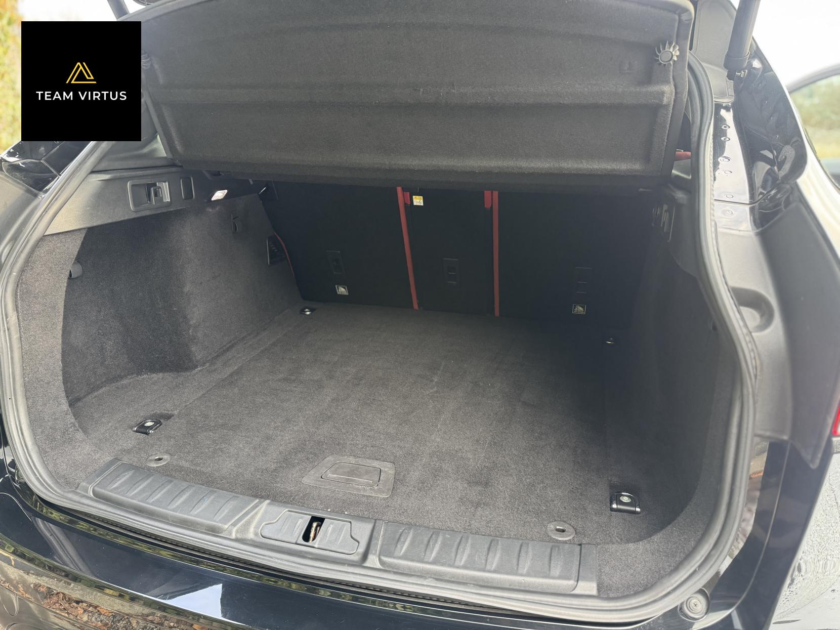 Jaguar F-PACE 3.0 S 375 s/c 3.0 V6 S SUV 5dr Petrol Auto AWD Euro 6 (s/s) (380 ps)