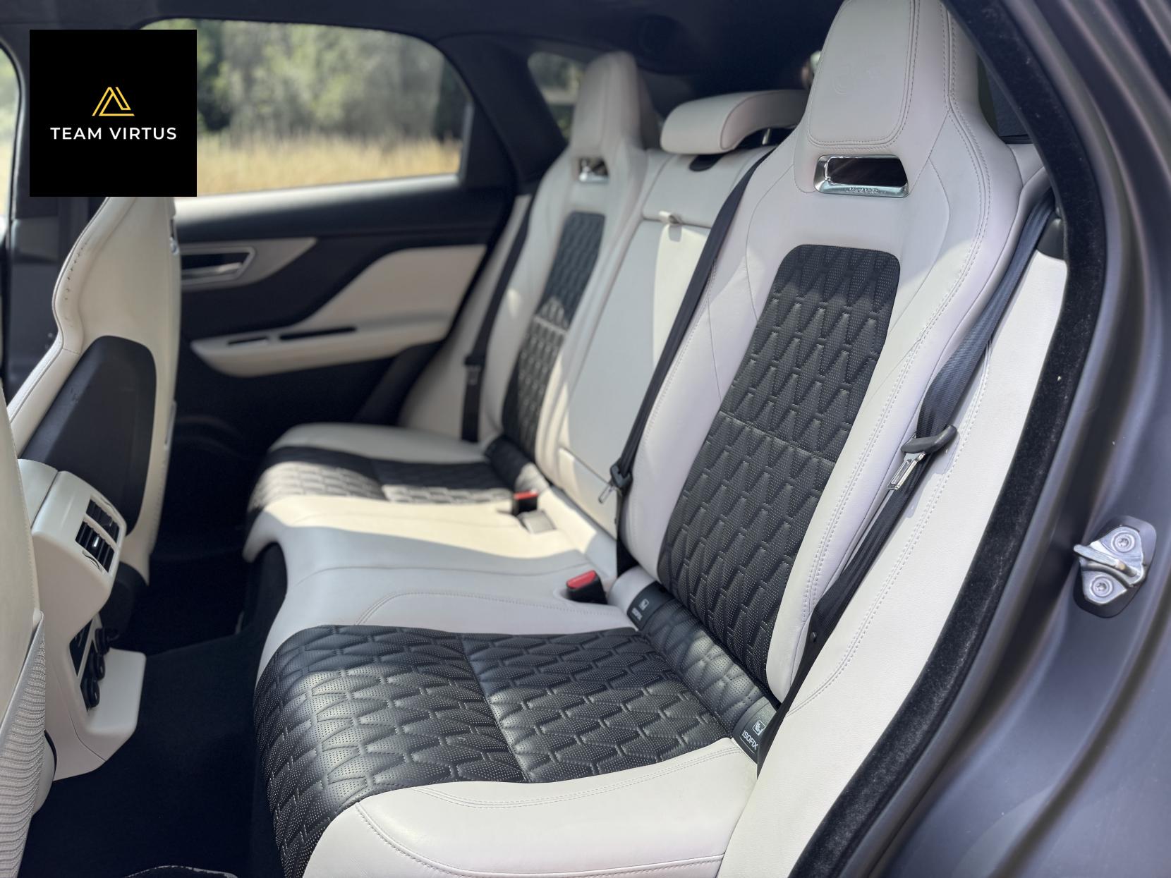 Jaguar F-PACE 5.0 V8 SVR SUV 5dr Petrol Quickshift AWD Euro 6 (s/s) (550 ps)