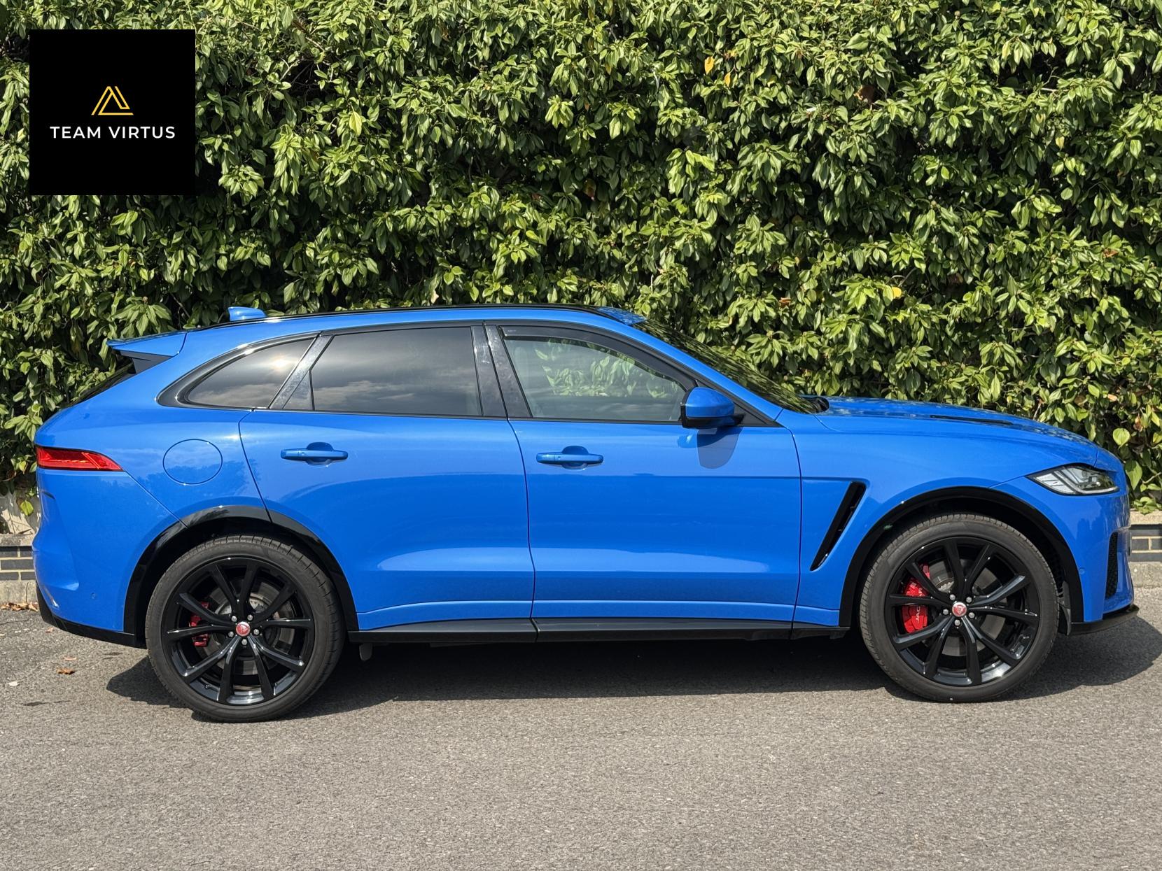 Jaguar F-PACE 5.0 V8 SVR SUV 5dr Petrol Quickshift AWD Euro 6 (s/s) (550 ps)