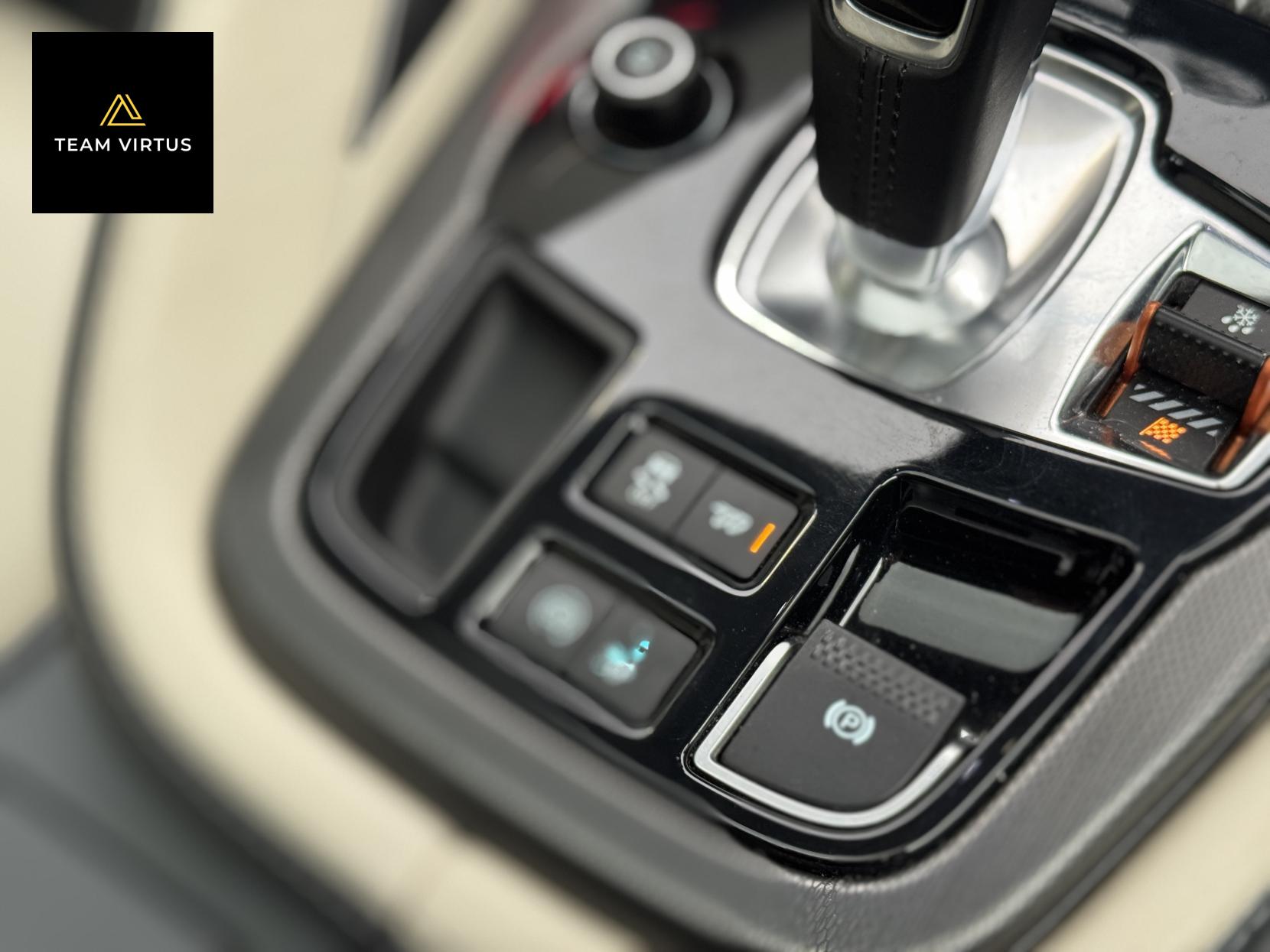 Jaguar F-Type 3.0 V6 S Coupe 2dr Petrol Auto Euro 5 (s/s) (380 ps)