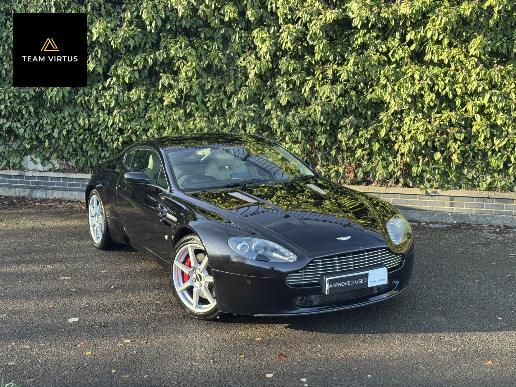 Aston Martin Vantage 4.3 V8 Coupe 2dr Petrol Manual Euro 4 (380 bhp)