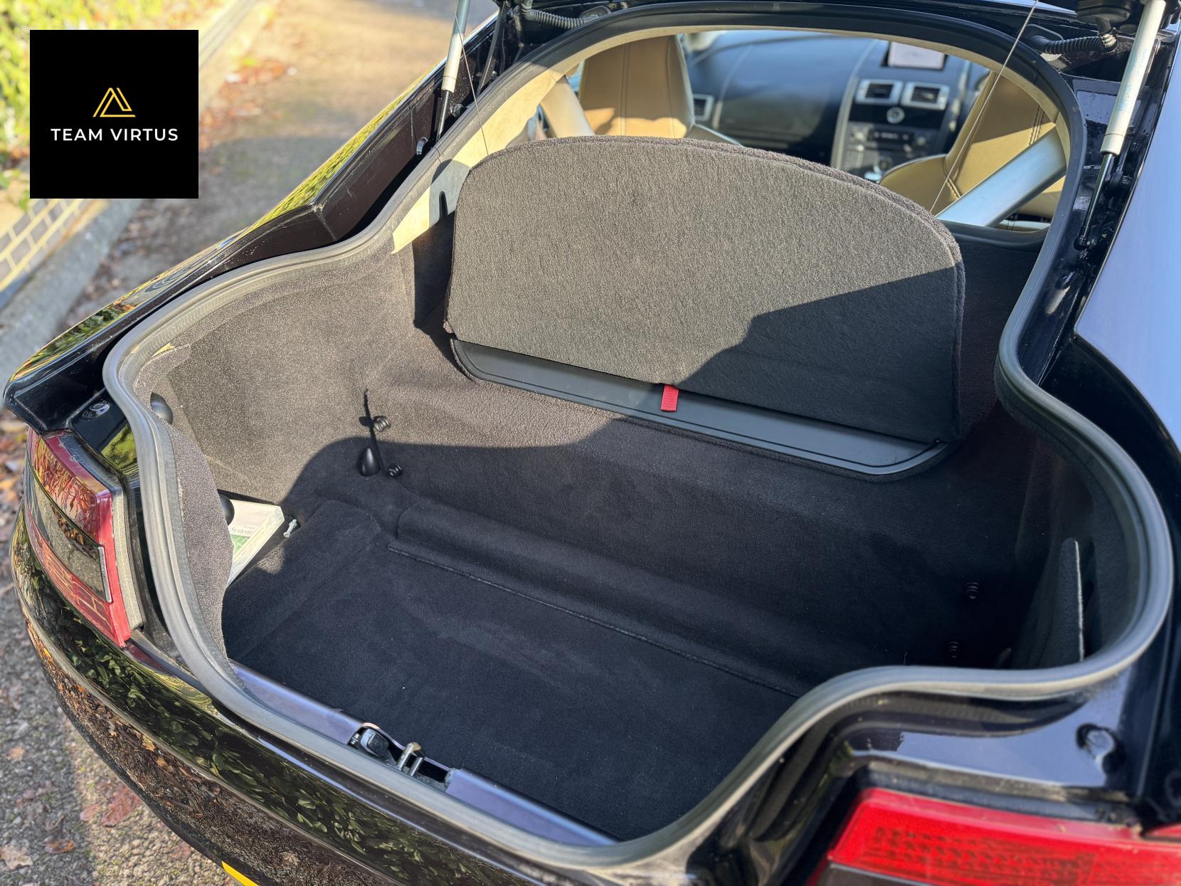 Aston Martin Vantage 4.3 V8 Coupe 2dr Petrol Manual Euro 4 (380 bhp)