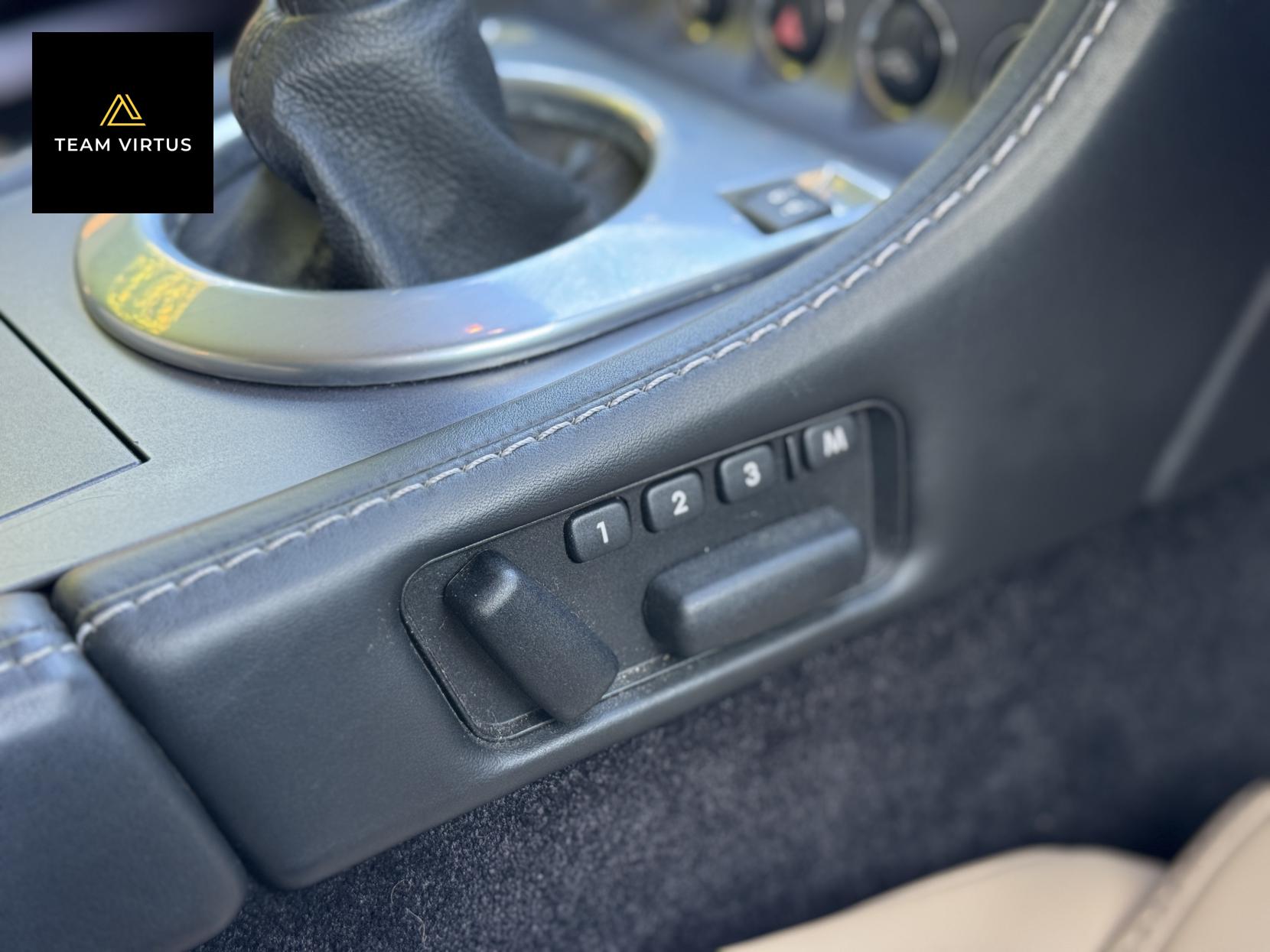 Aston Martin Vantage 4.3 V8 Coupe 2dr Petrol Manual Euro 4 (380 bhp)