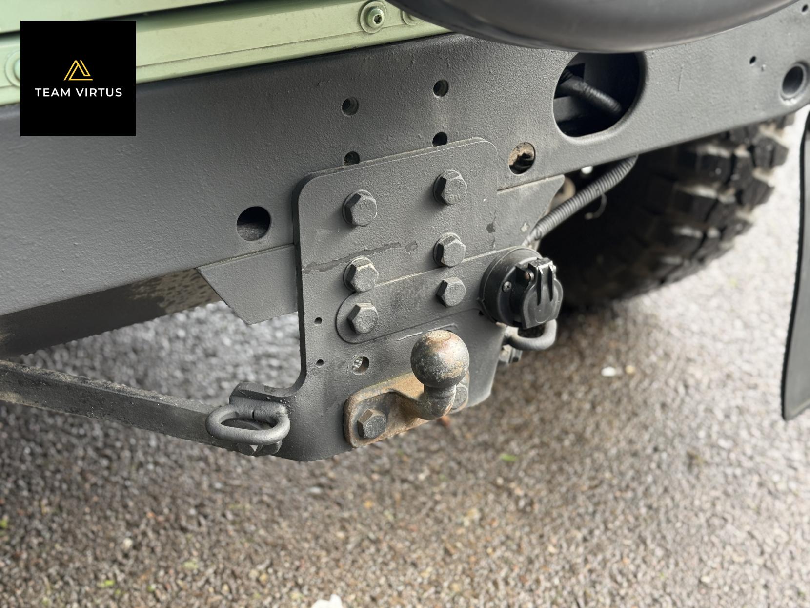 Land Rover Defender 90 300tdi