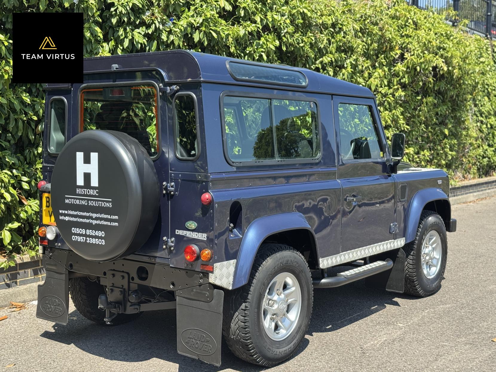 Land Rover Defender 90 2.4 TDCi XS SUV 3dr Diesel Manual 4WD SWB Euro 4 (122 bhp)