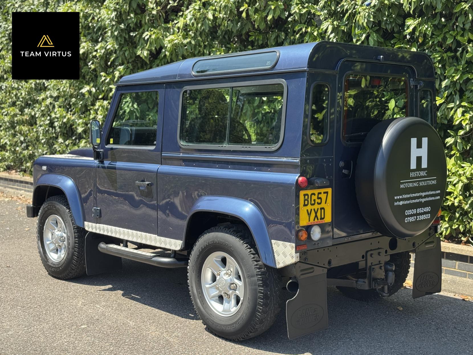 Land Rover Defender 90 2.4 TDCi XS SUV 3dr Diesel Manual 4WD SWB Euro 4 (122 bhp)