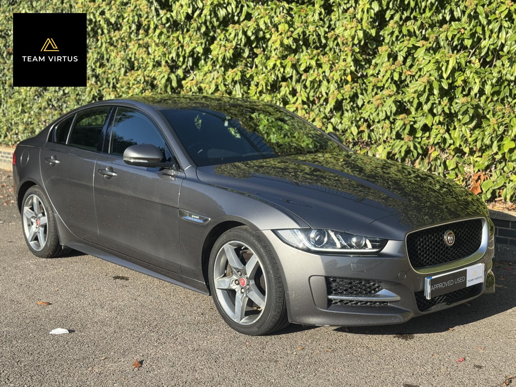 Jaguar XE 2.0 GTDi R-Sport Saloon 4dr Petrol Auto Euro 6 (s/s) (240 ps)