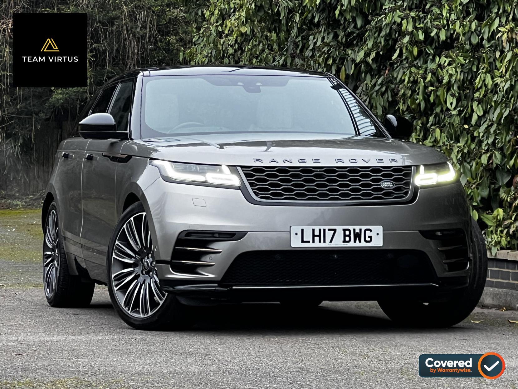 Land Rover Range Rover Velar 3.0 SD6 V6 First Edition SUV 5dr Diesel Auto 4WD Euro 6 (s/s) (300 ps)