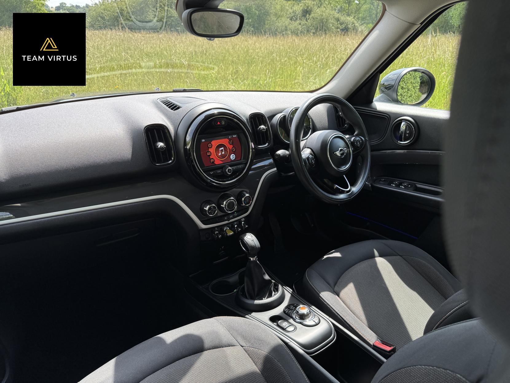 MINI Countryman 1.5 7.6kWh GPF Cooper SE SUV 5dr Petrol Plug-in Hybrid Auto ALL4 Euro 6 (s/s) (224 ps)