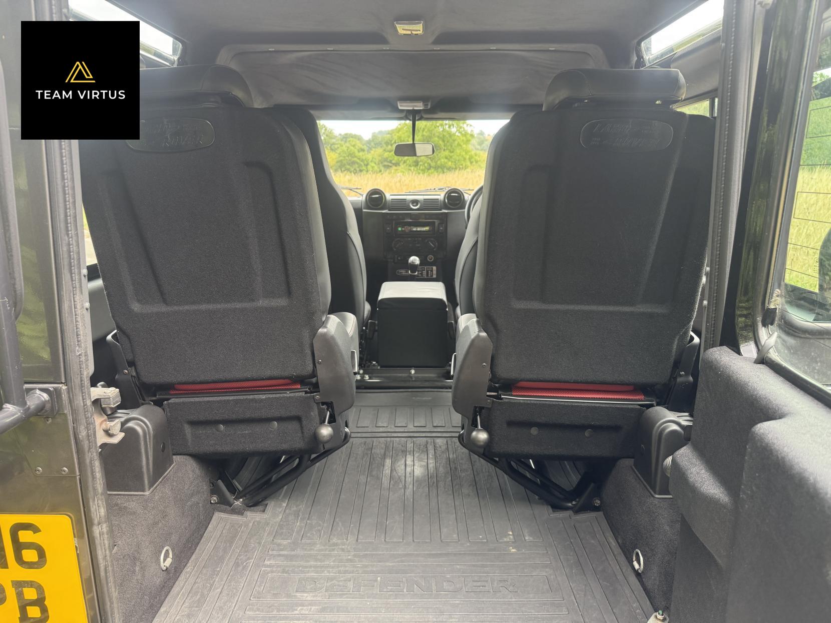 Land Rover Defender 90 2.2 TDCi Adventure SUV Double Cab 3dr Diesel Manual 4WD SWB Euro 5 (150 ps)