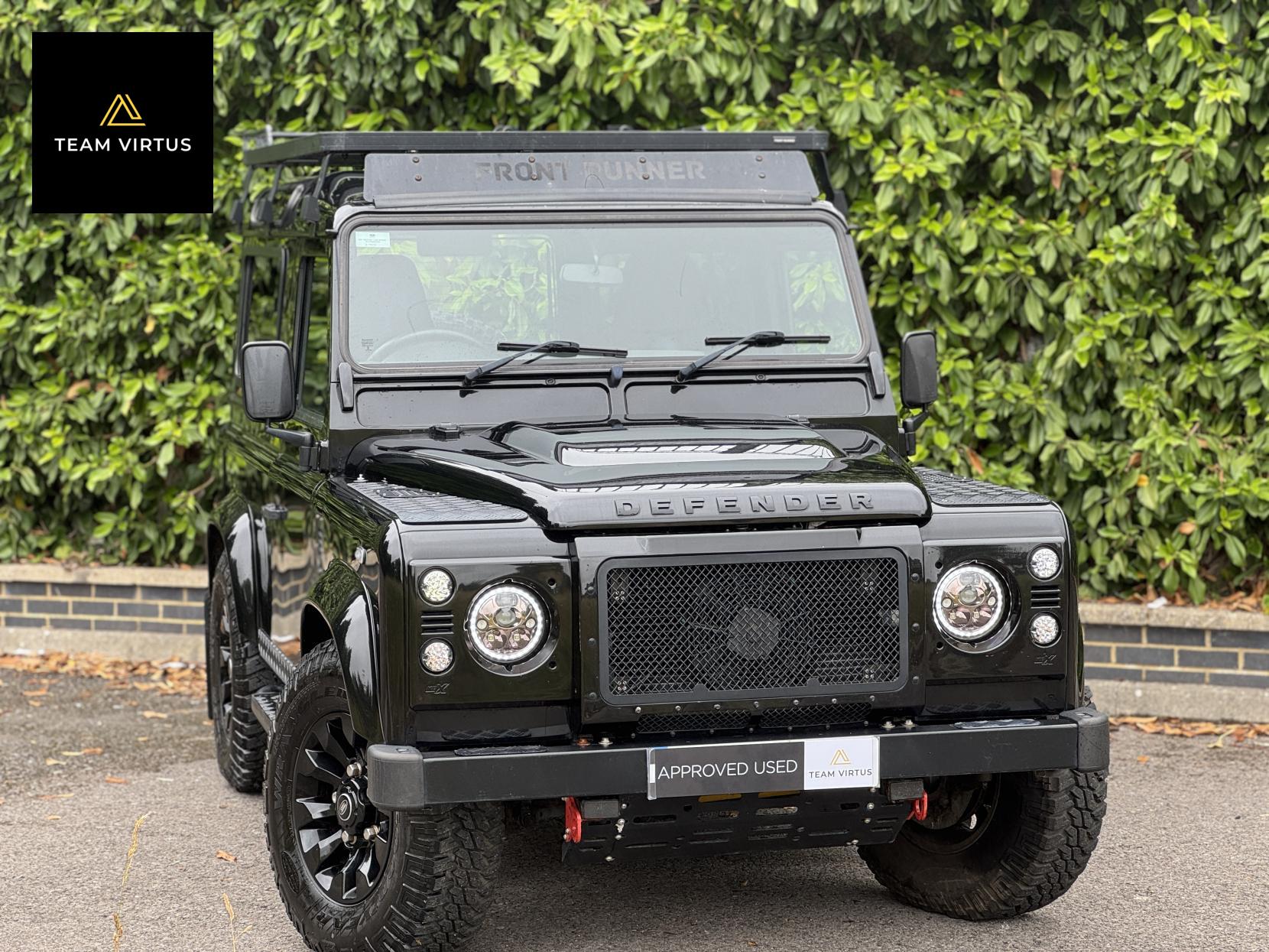 Land Rover Defender 90 2.2 TDCi XS SUV Double Cab 3dr Diesel Manual 4WD SWB Euro 5 (122 ps)