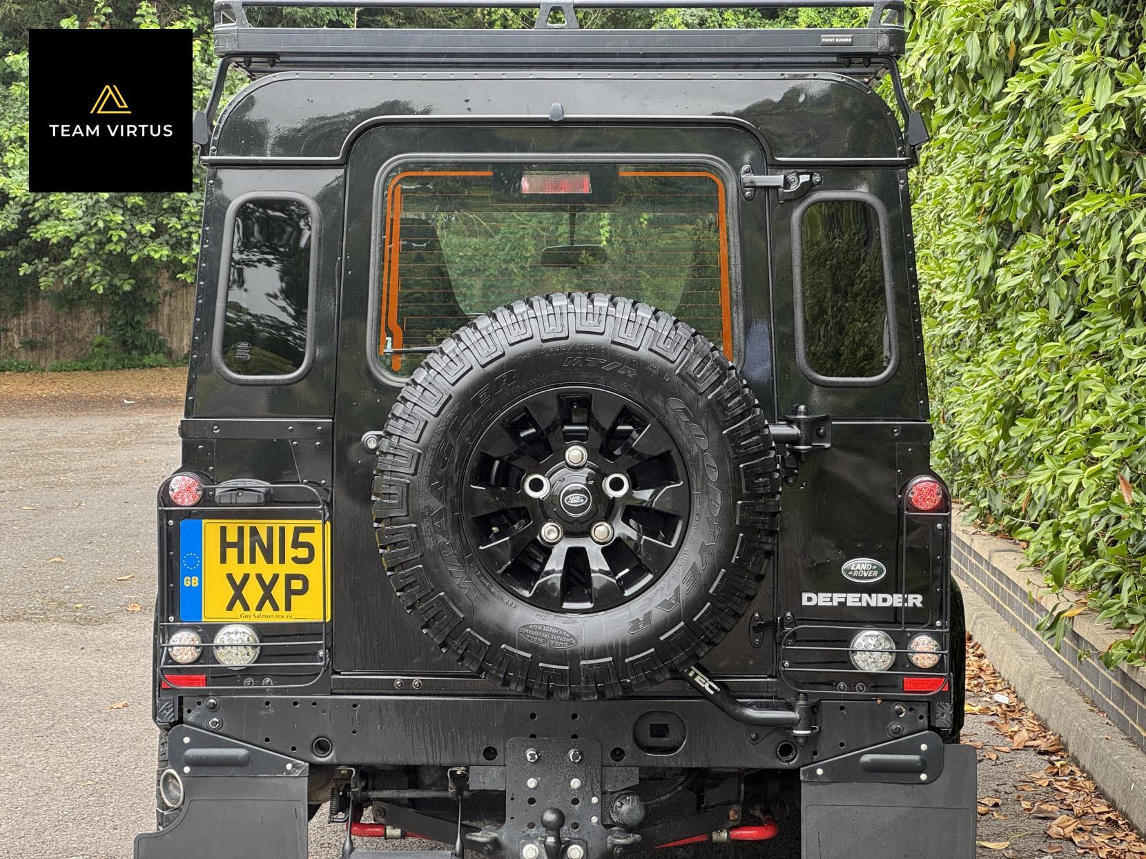 Land Rover Defender 90 2.2 TDCi XS SUV Double Cab 3dr Diesel Manual 4WD SWB Euro 5 (122 ps)