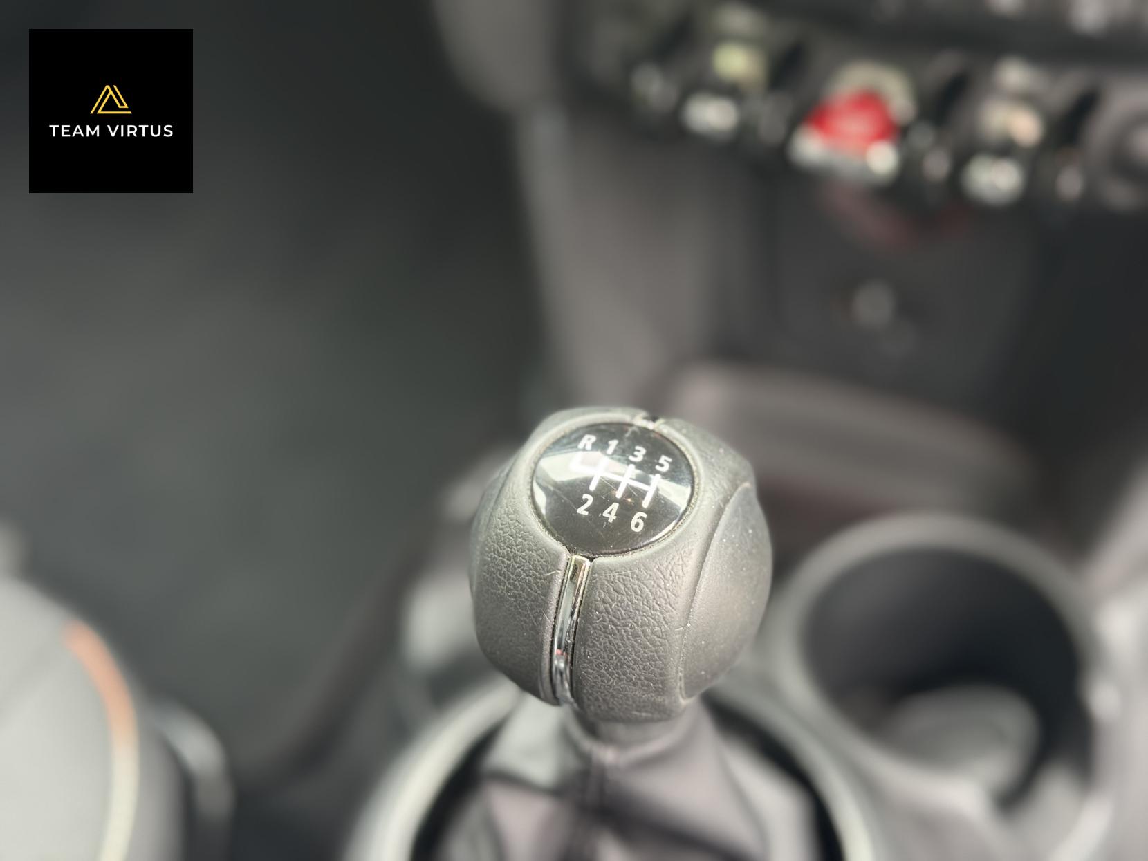 MINI Hatch 1.5 Cooper Classic Hatchback 3dr Petrol Manual Euro 6 (s/s) (136 ps)