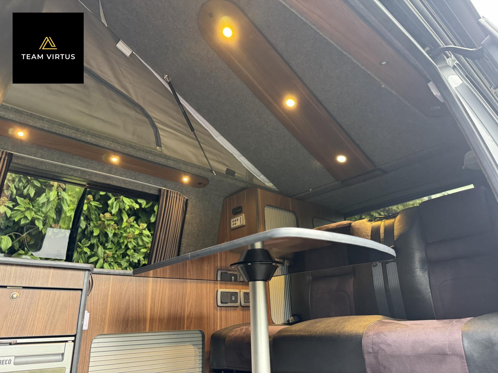 Volkswagen T28 2.0 T28 Startline Campervan
