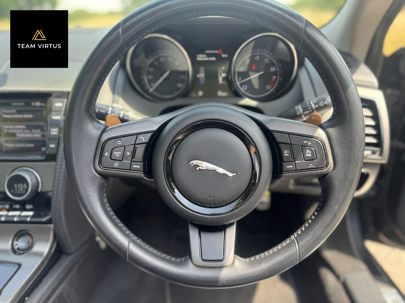 Jaguar F-Type 3.0 V6 S Convertible 2dr Petrol Auto Euro 5 (s/s) (380 ps)