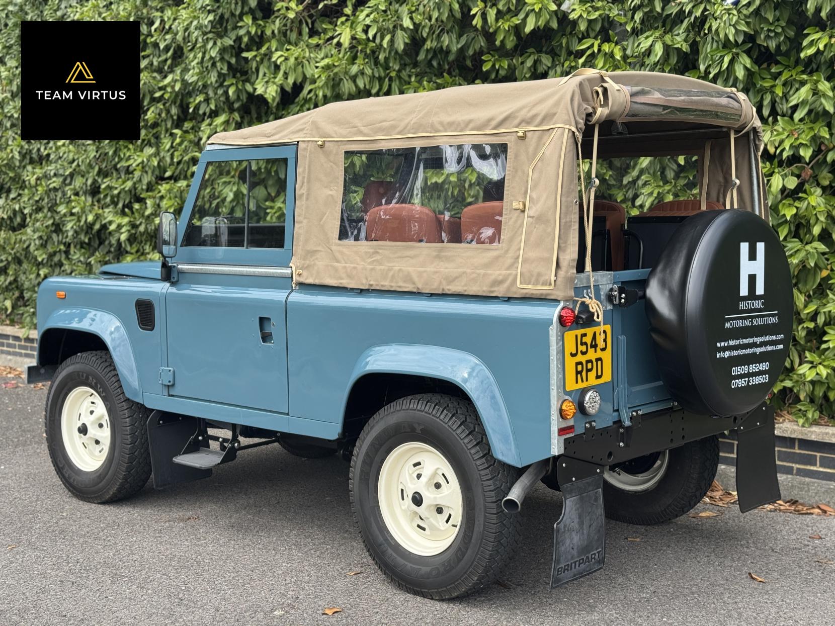 Land Rover Defender 90 2.5 TD5 Pickup 2dr Petrol Manual (83 bhp)
