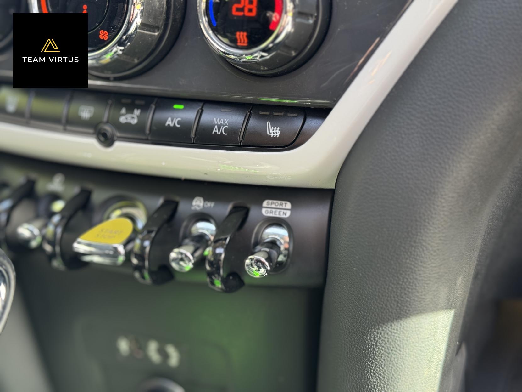 MINI Countryman 1.5 7.6kWh Cooper SE SUV 5dr Petrol Plug-in Hybrid Auto ALL4 Euro 6 (s/s) (224 ps)