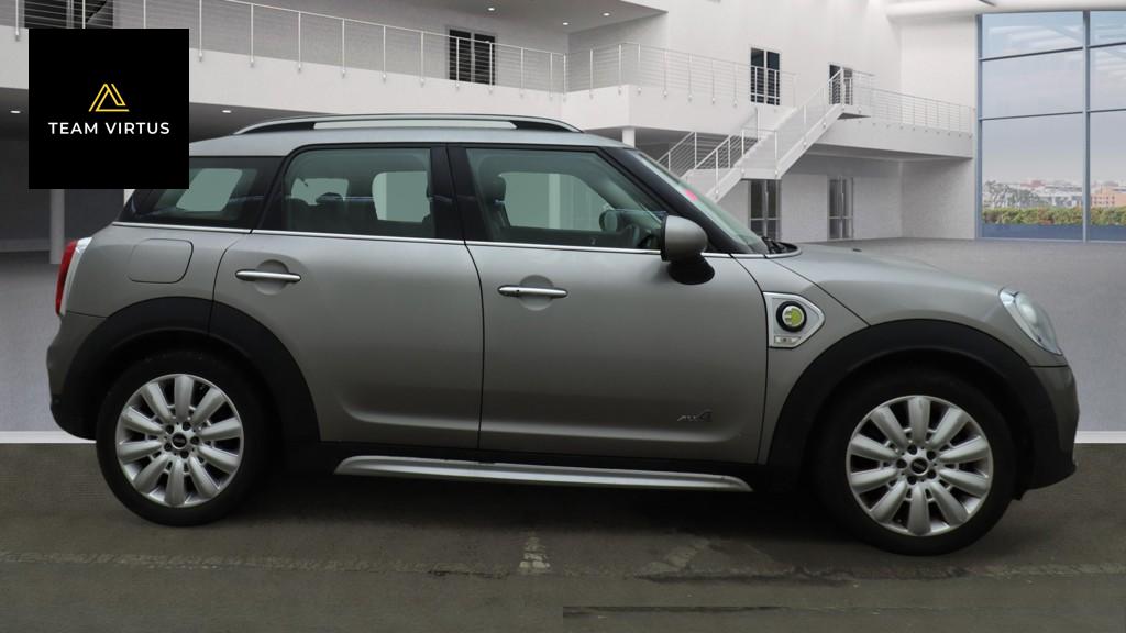 MINI Countryman 1.5 7.6kWh Cooper SE SUV 5dr Petrol Plug-in Hybrid Auto ALL4 Euro 6 (s/s) (224 ps)
